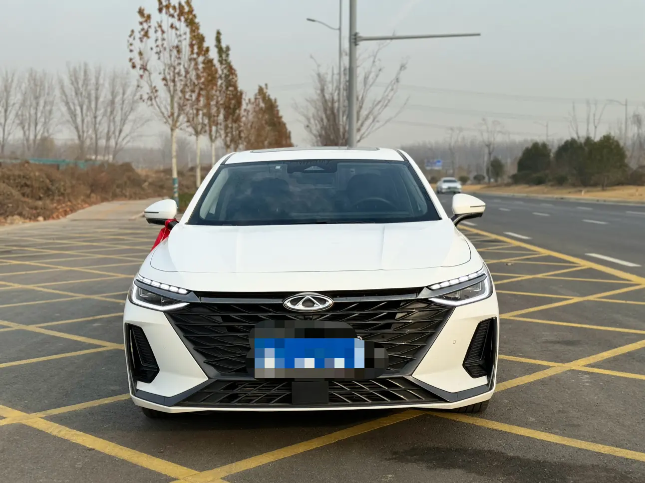 Chery Arrizo 8  из Китая