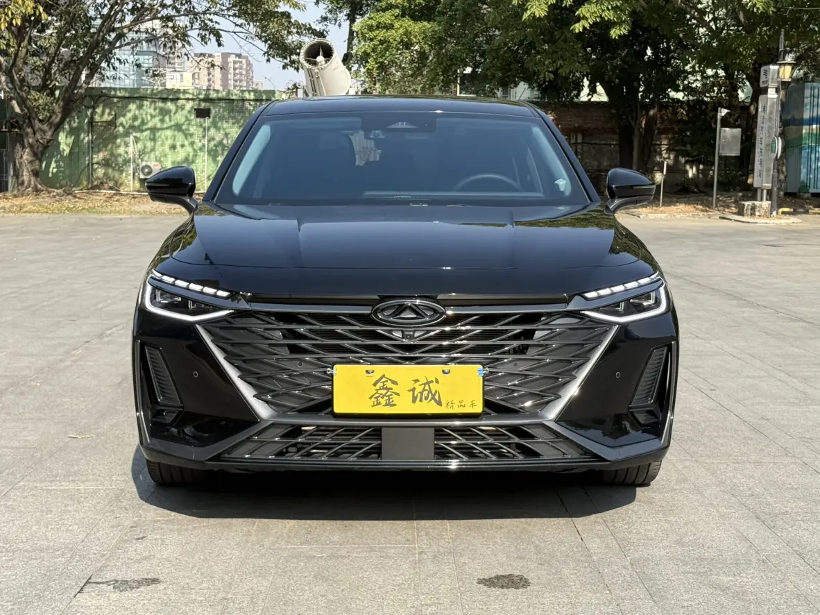 Chery Arrizo 8  из Китая