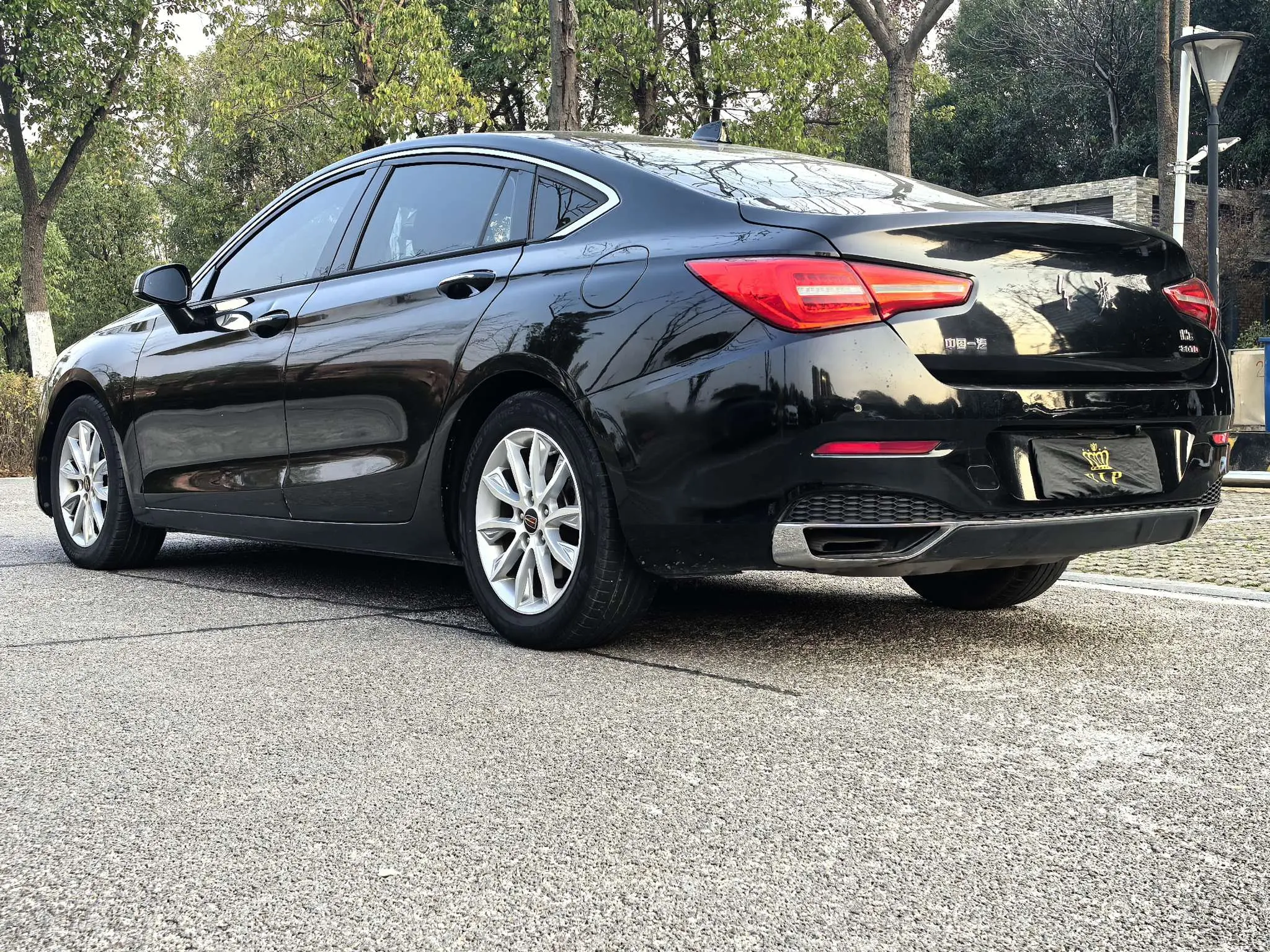 Hongqi H5 classic  из Китая