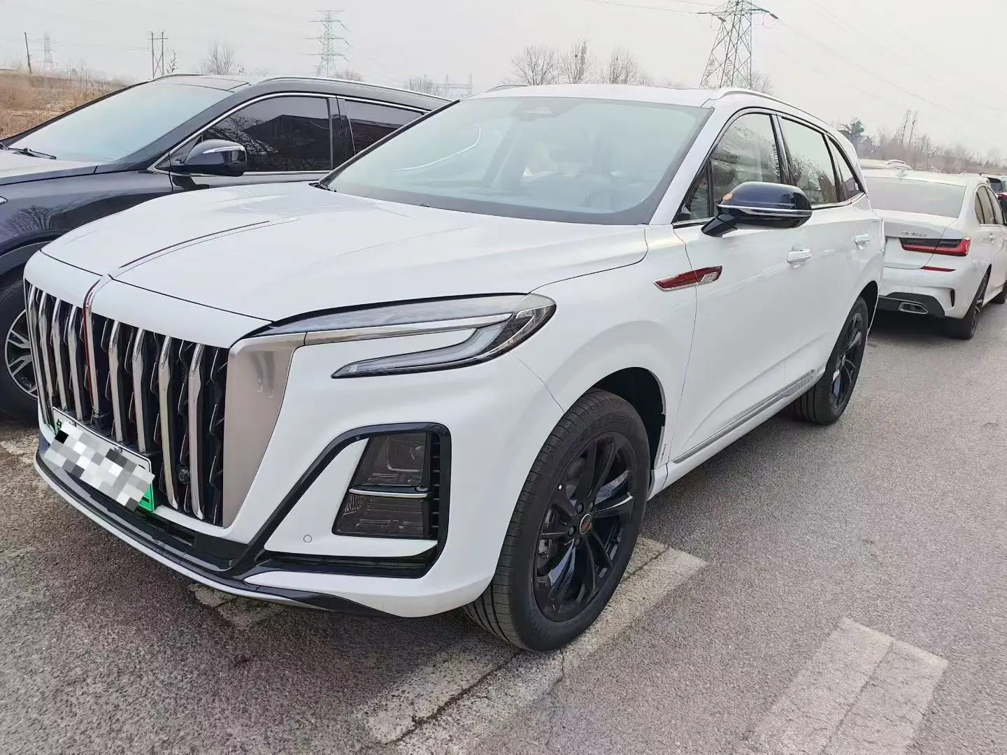 Hongqi HS3 PHEV  из Китая