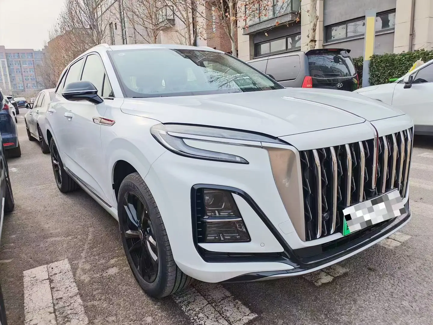 Hongqi HS3 PHEV  из Китая