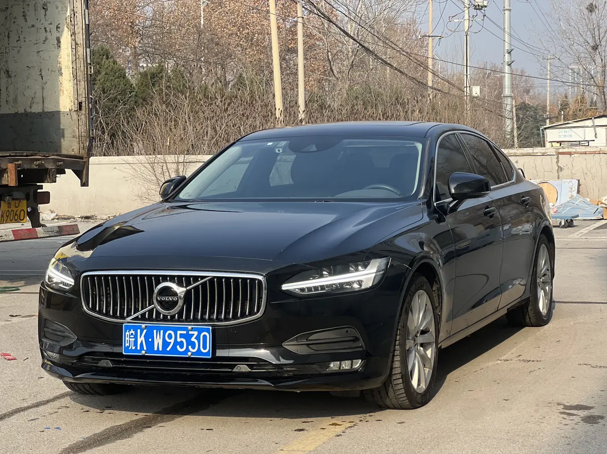 Volvo S90  из Китая
