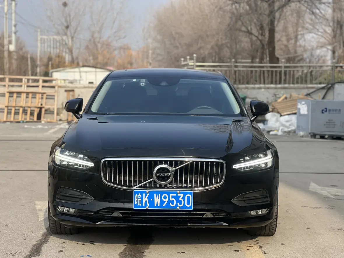 Volvo S90  из Китая