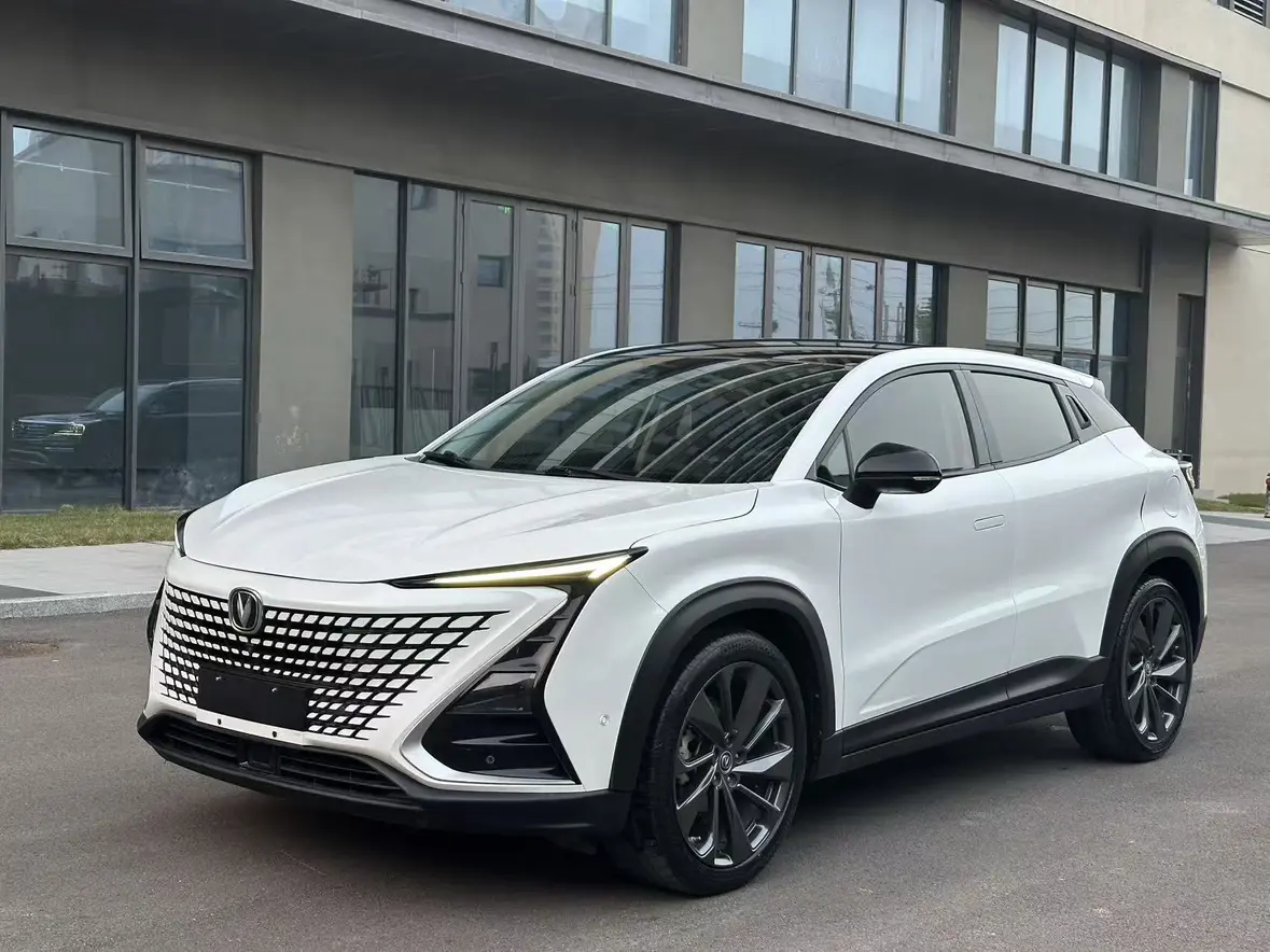 Changan UNI-T  из Китая