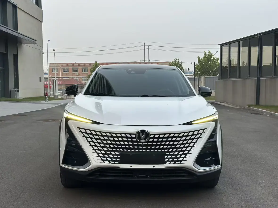 Changan UNI-T  из Китая