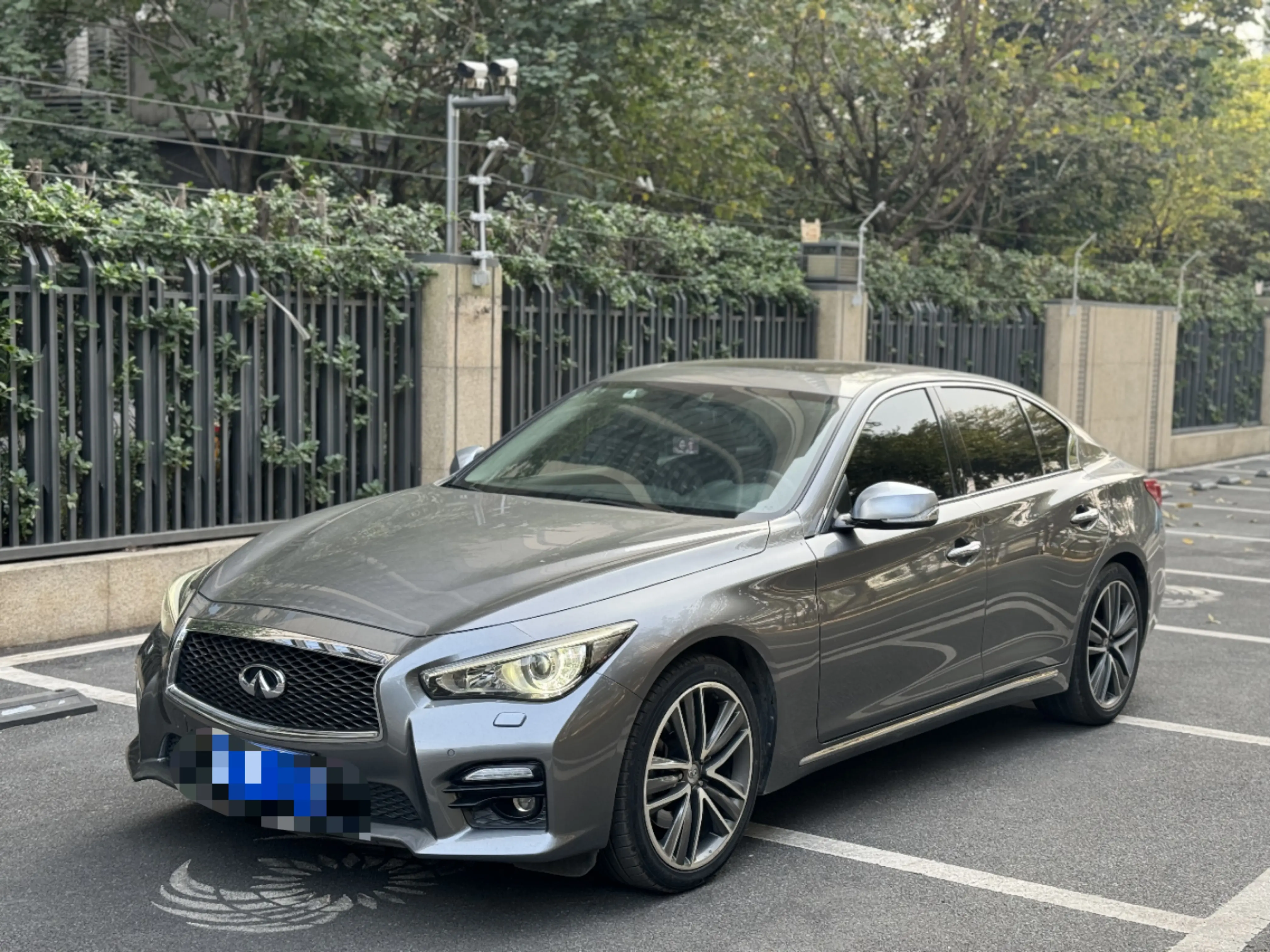 Infiniti Q50L  из Китая