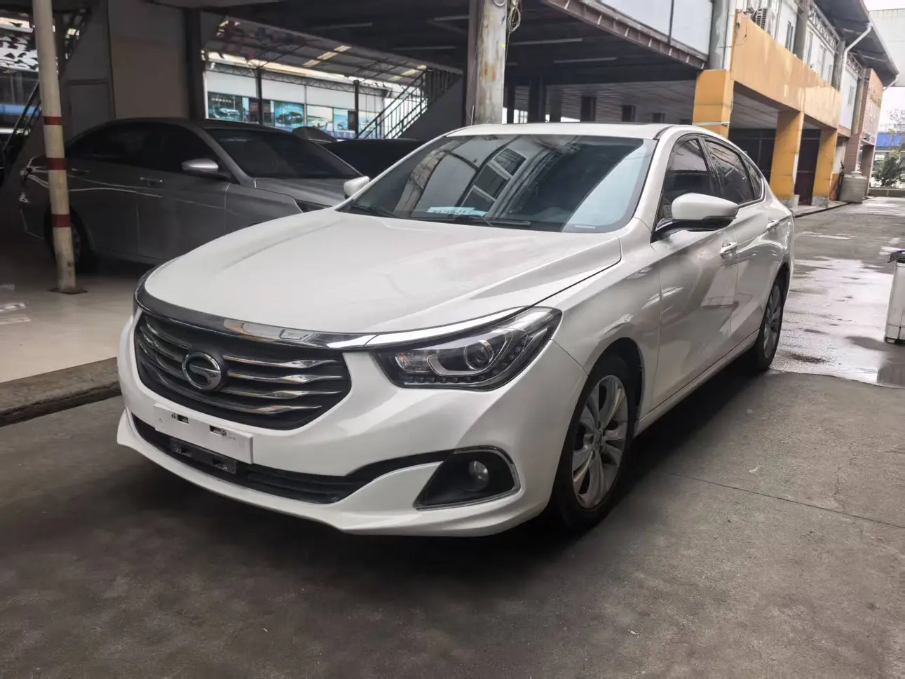 GAC Trumpchi GA6  из Китая