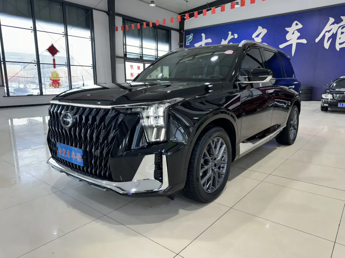 GAC Trumpchi GS8  из Китая