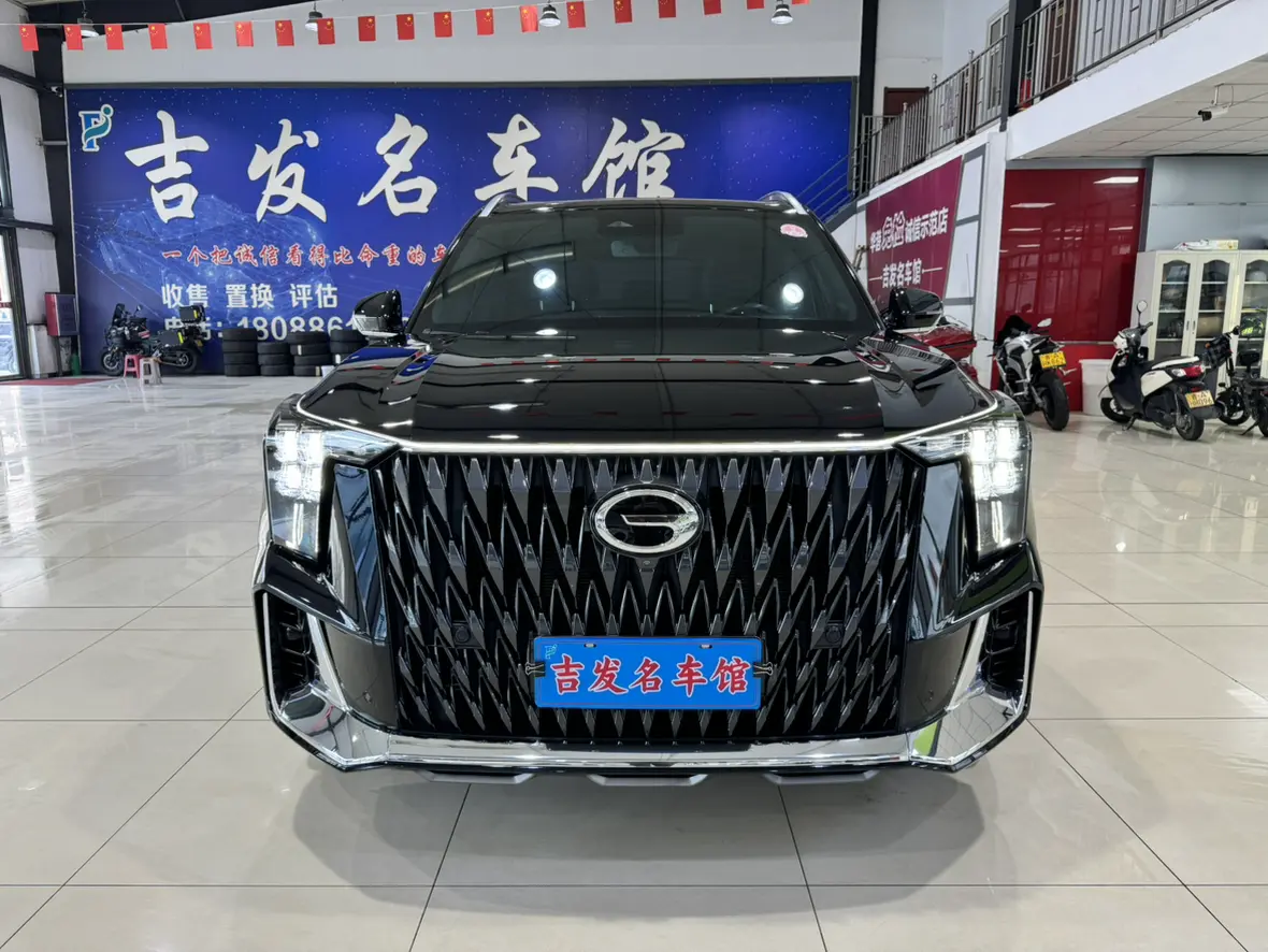 GAC Trumpchi GS8  из Китая