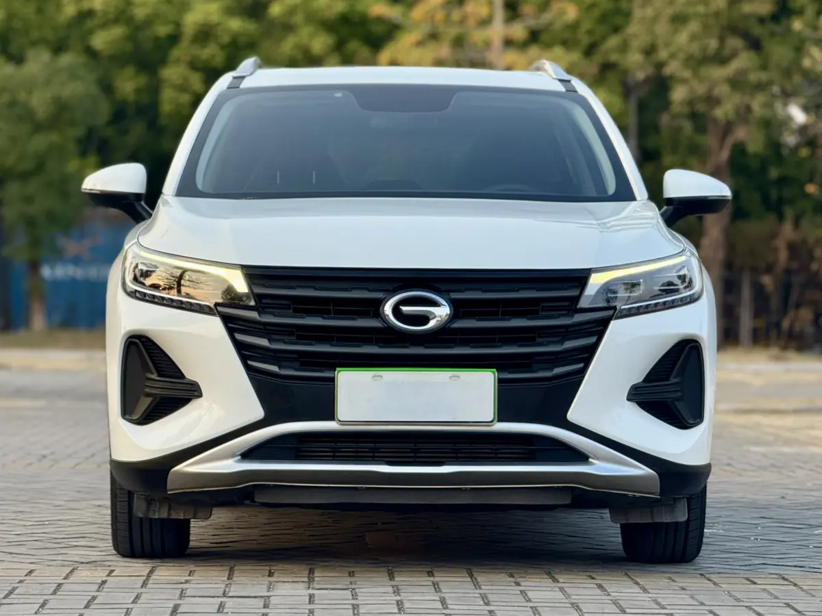 GAC Trumpchi GS4  из Китая