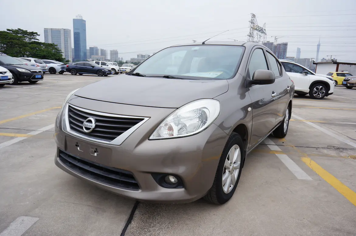 Nissan Sunlight  из Китая