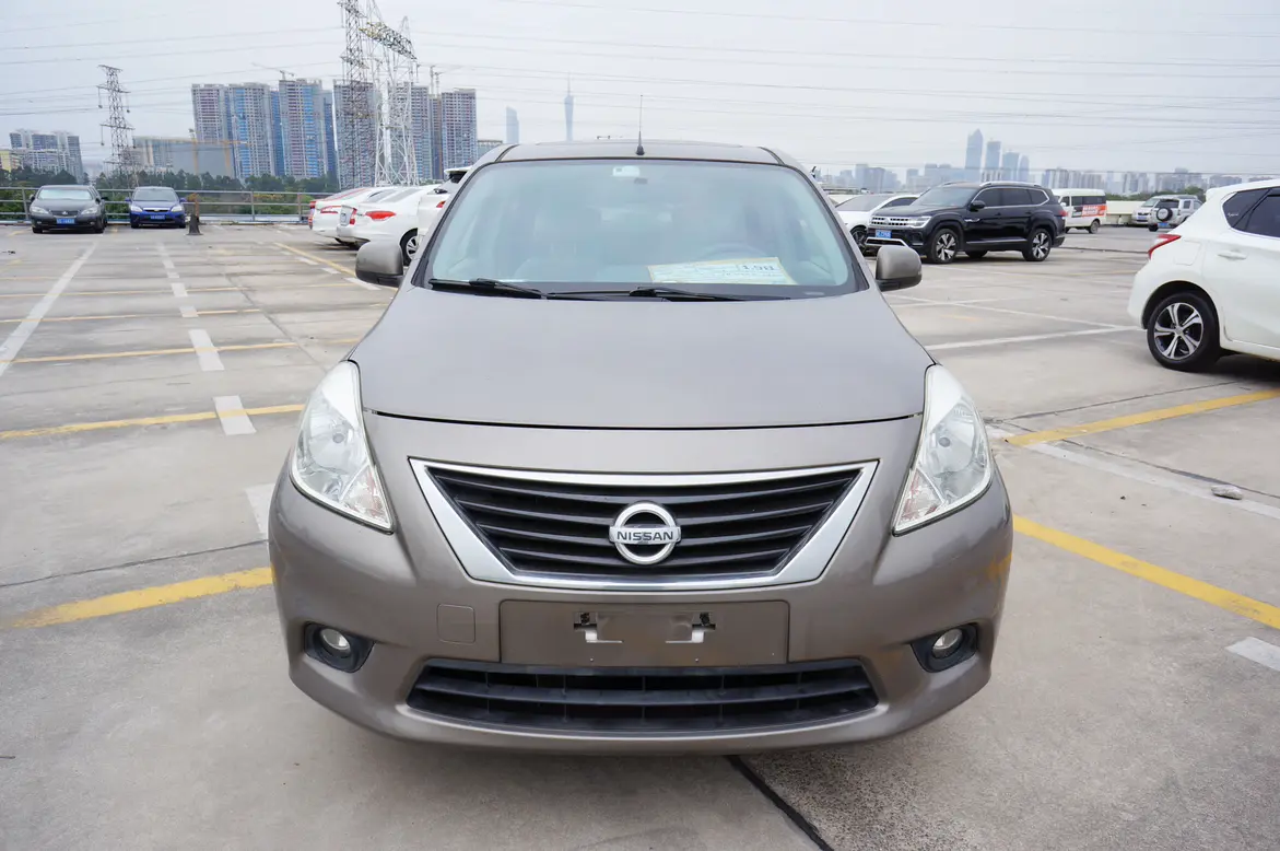 Nissan Sunlight  из Китая