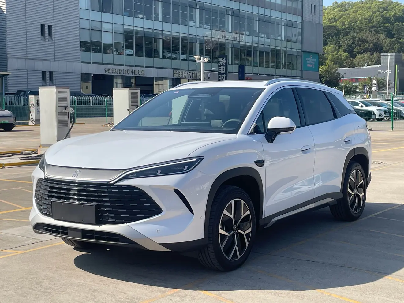 BYD Song L DM  из Китая