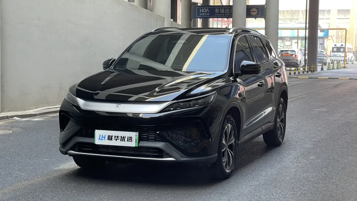 BYD Song Pro DM  из Китая