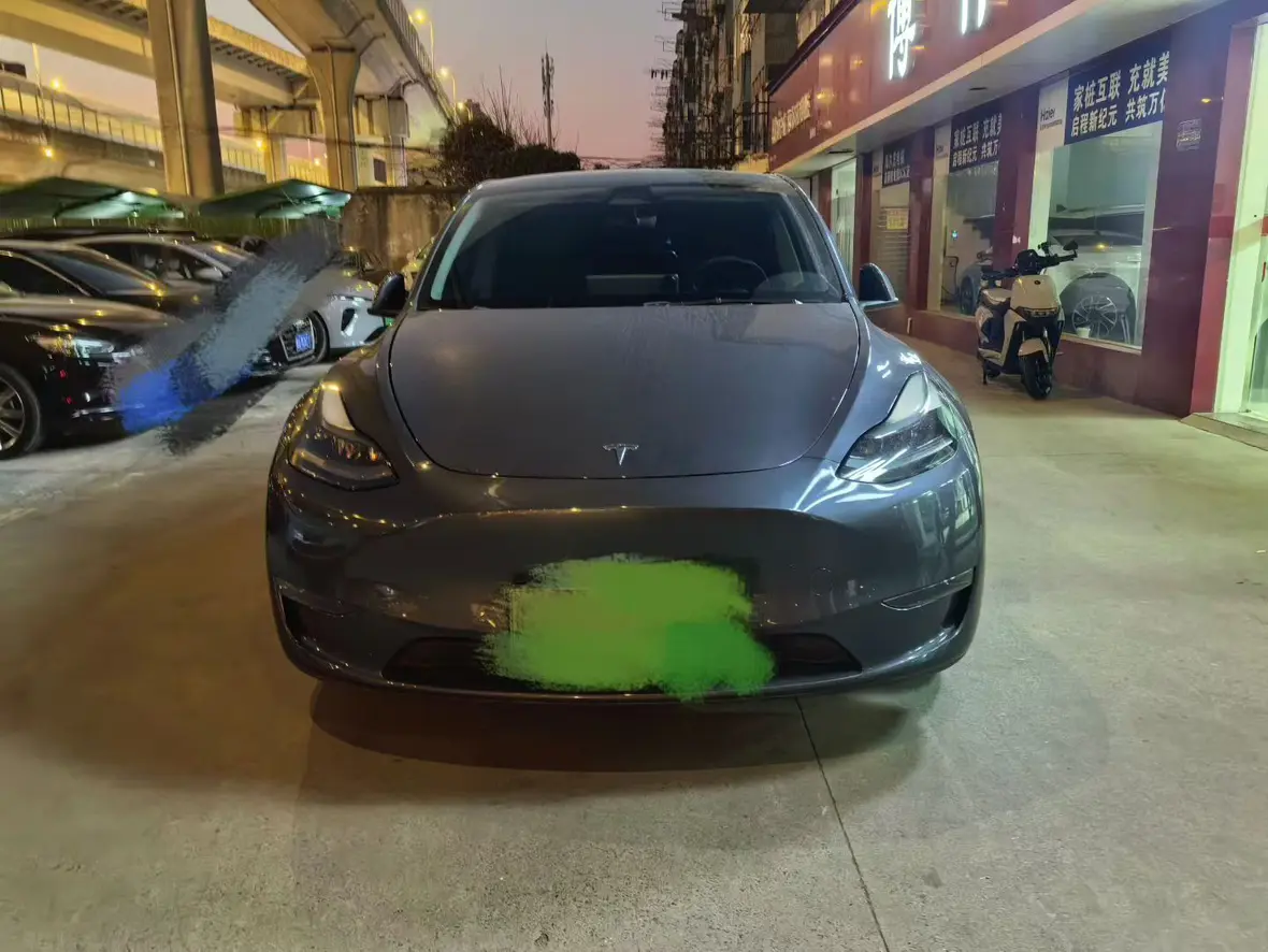 Tesla Model Y  из Китая