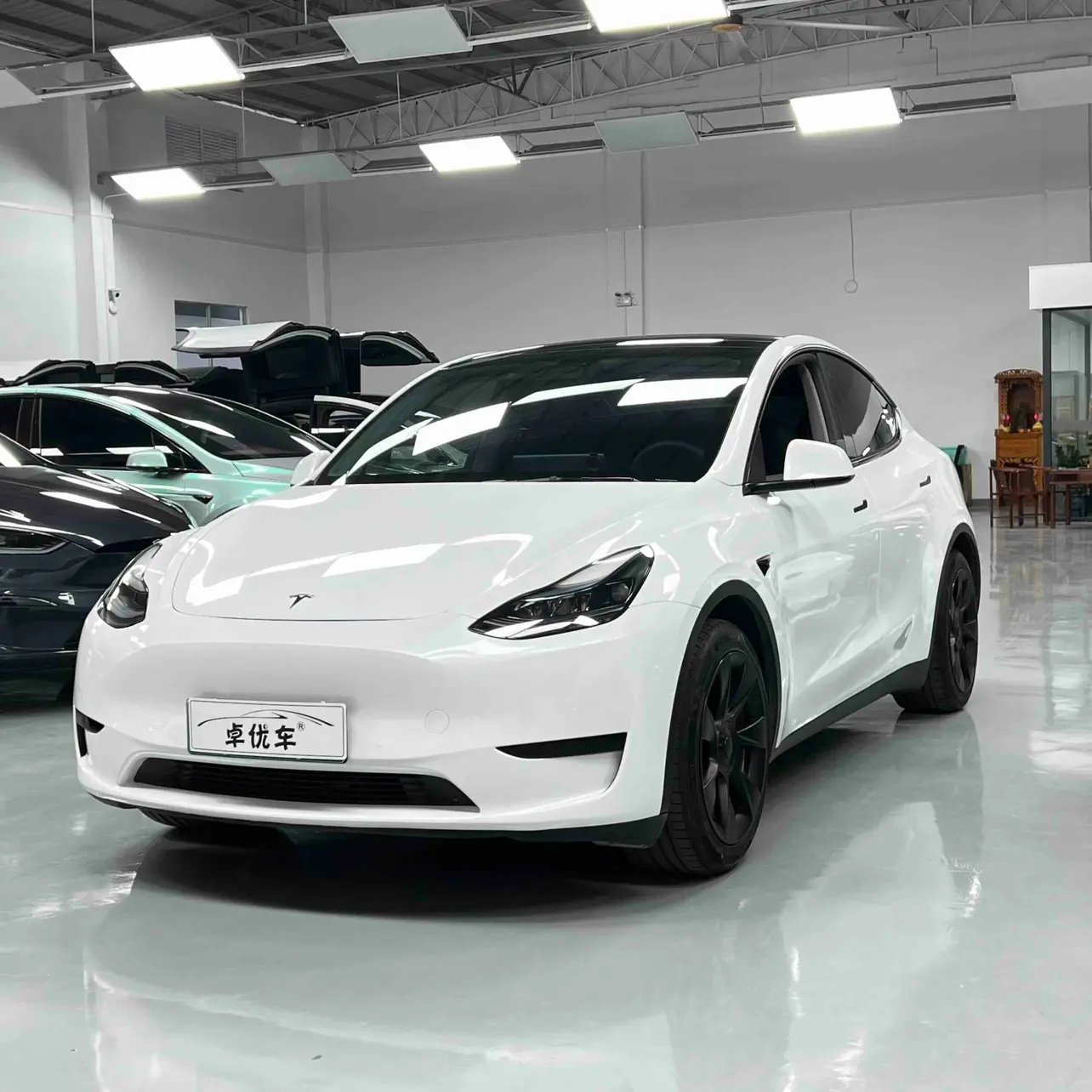 Tesla Model Y  из Китая