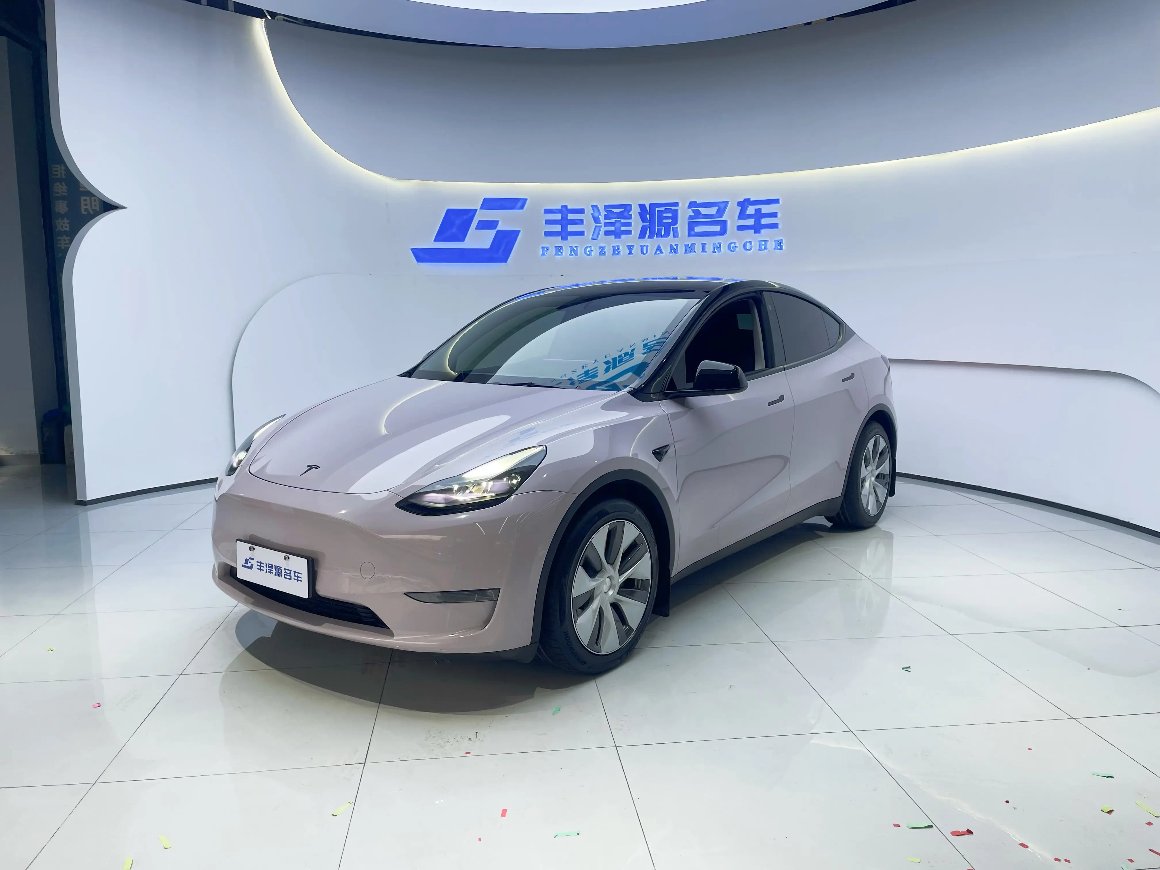 Tesla Model Y  из Китая