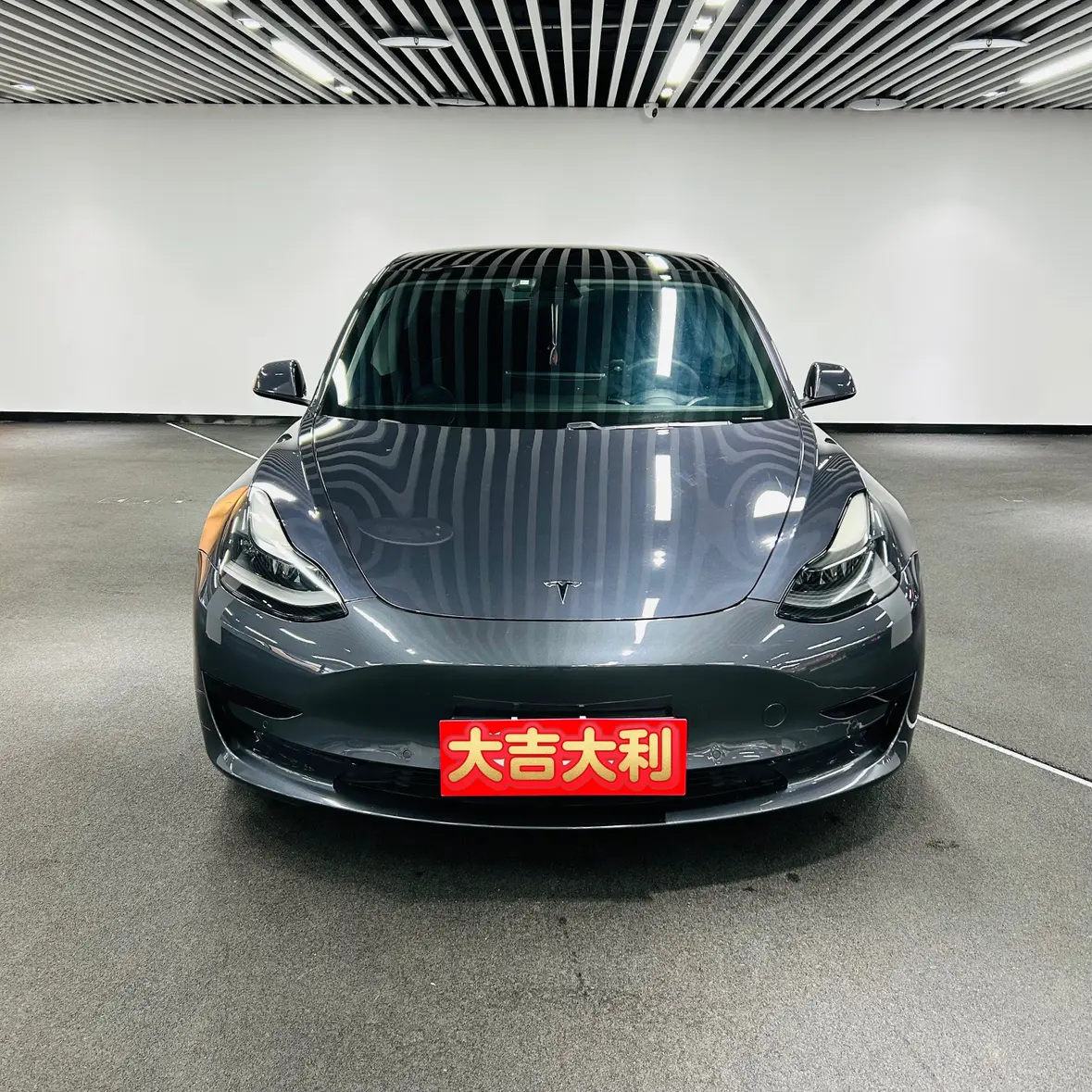 Tesla Model 3  из Китая