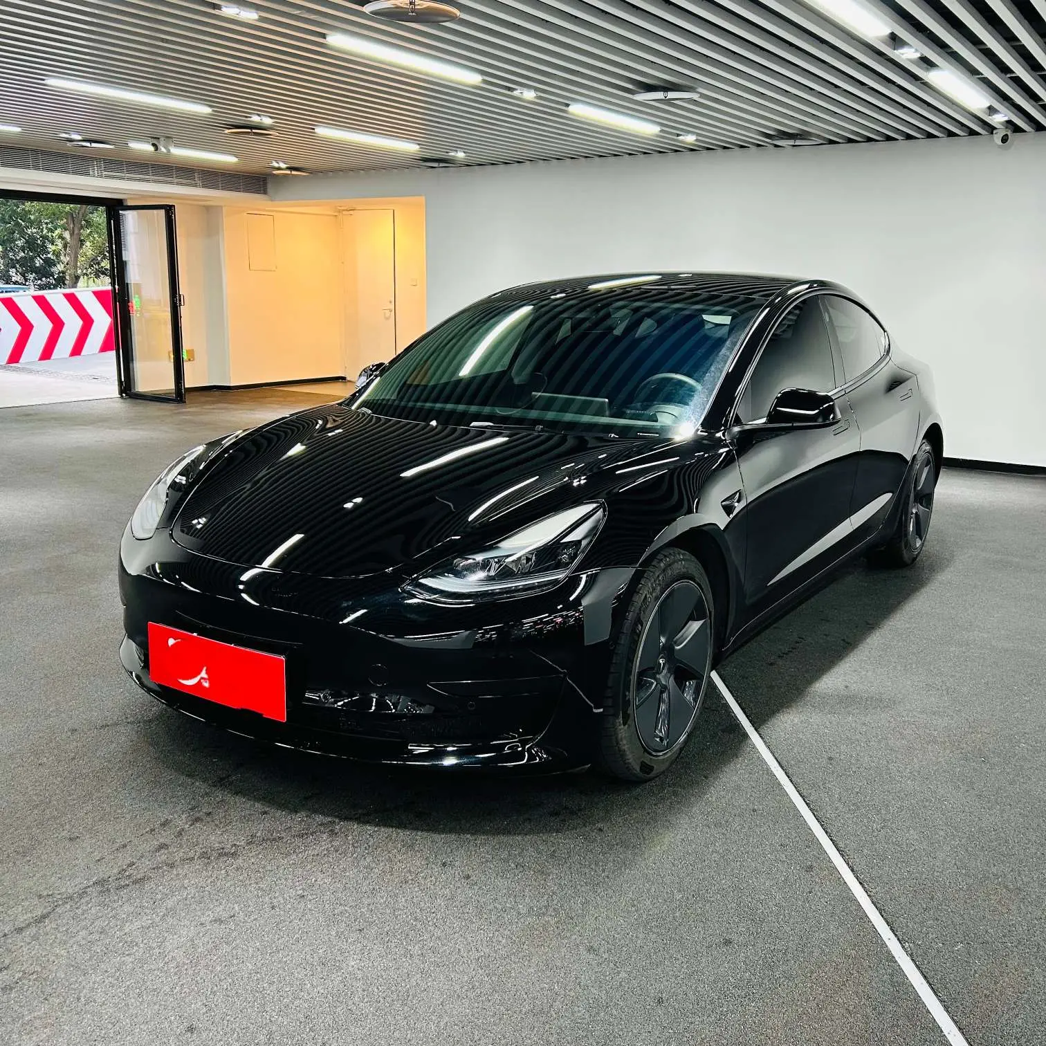 Tesla Model 3  из Китая