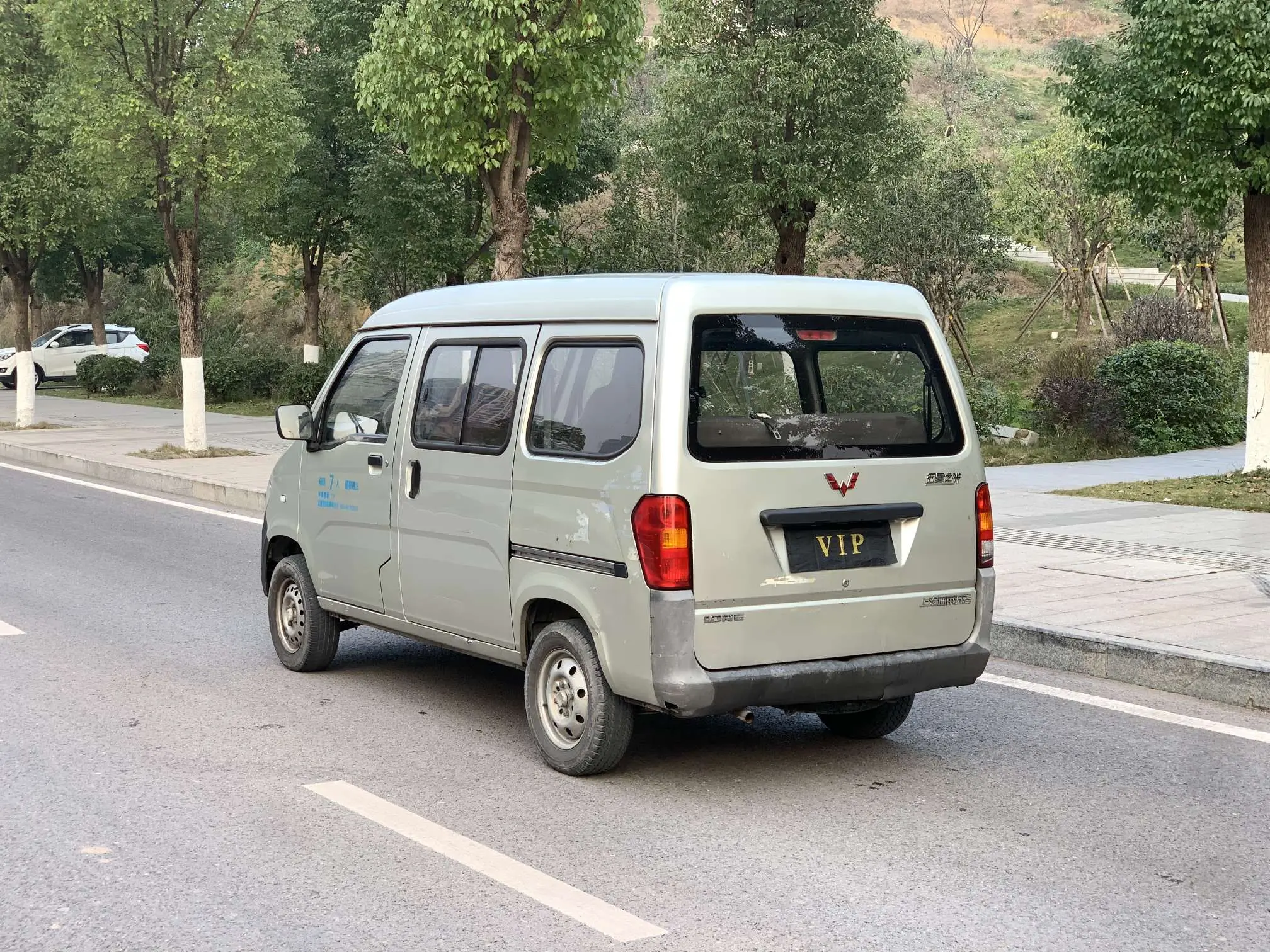 Wuling light  из Китая