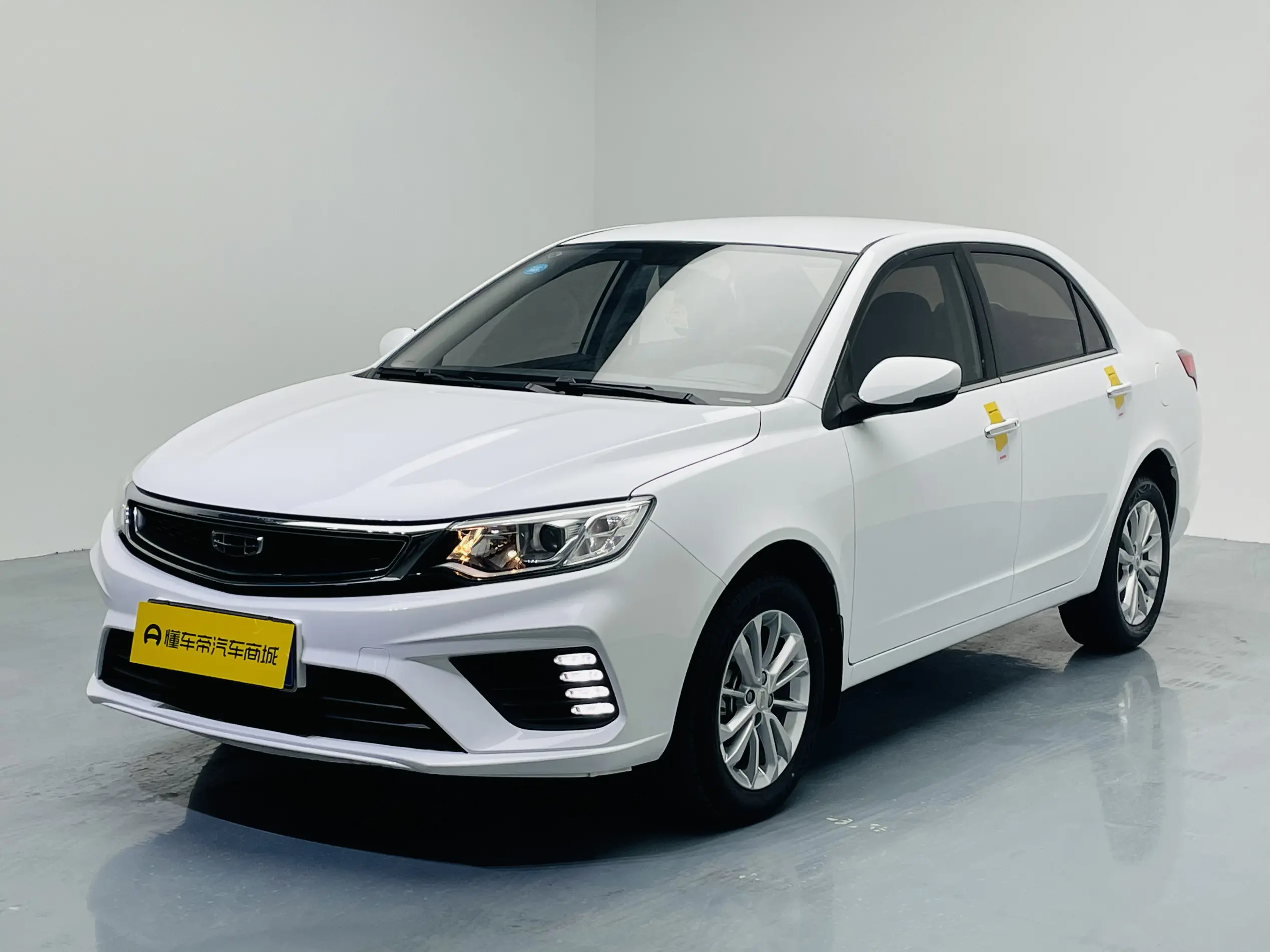 Geely Vision  из Китая