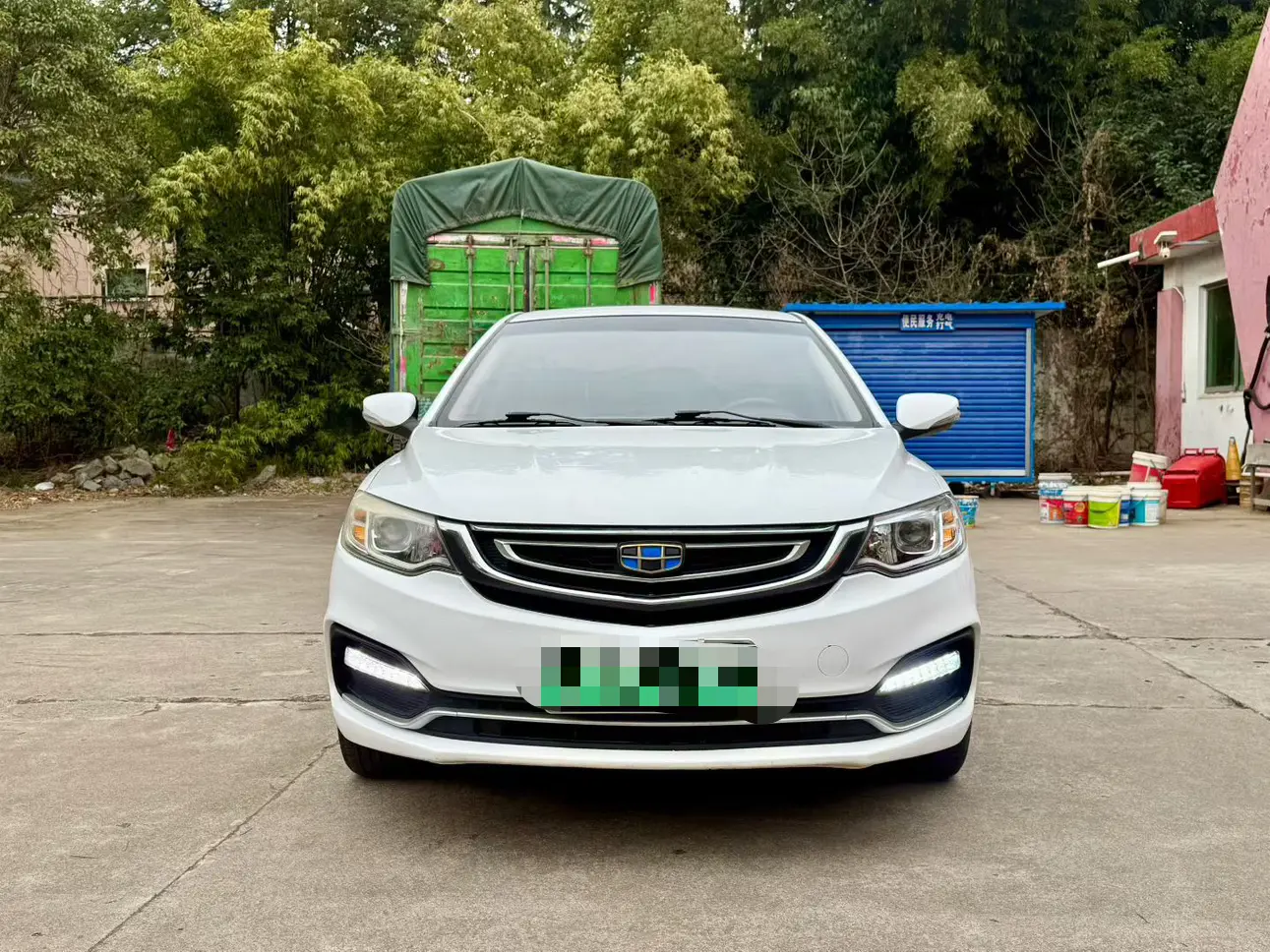 Geely Vision  из Китая