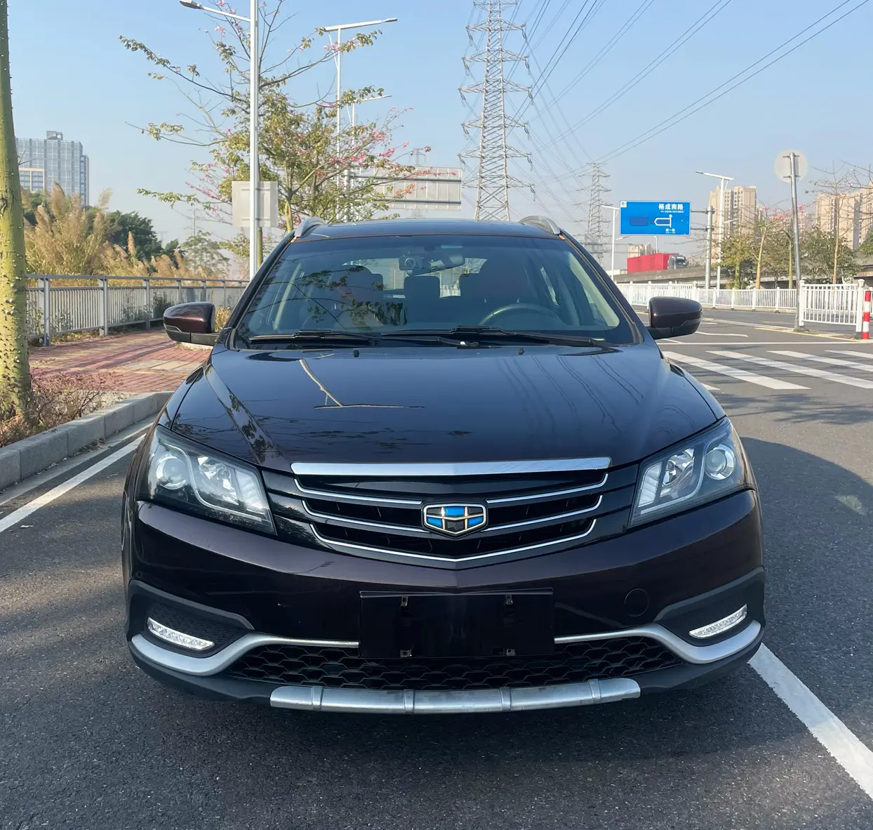 Geely Emgrand  из Китая