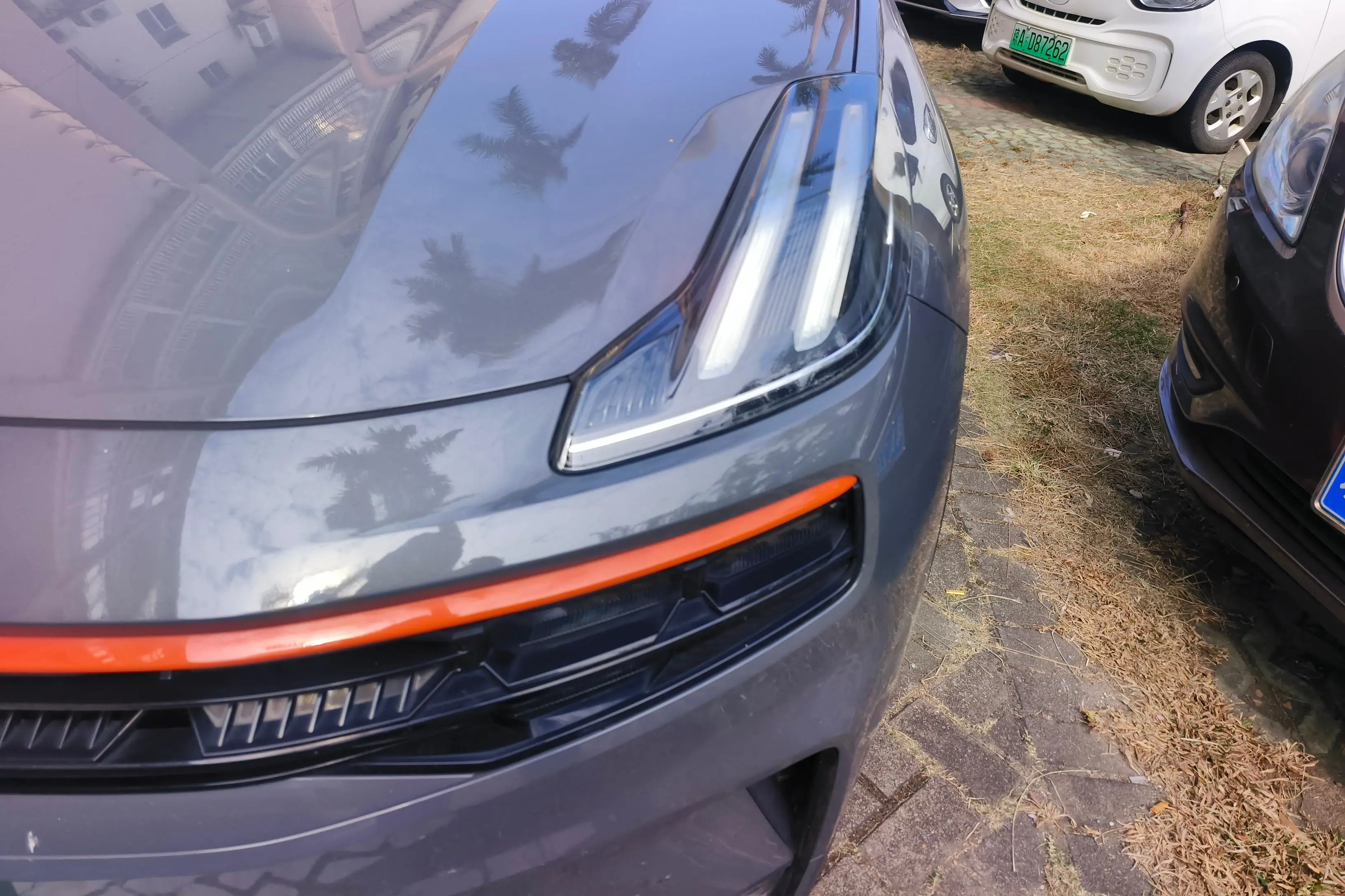 Lynk & Co 06