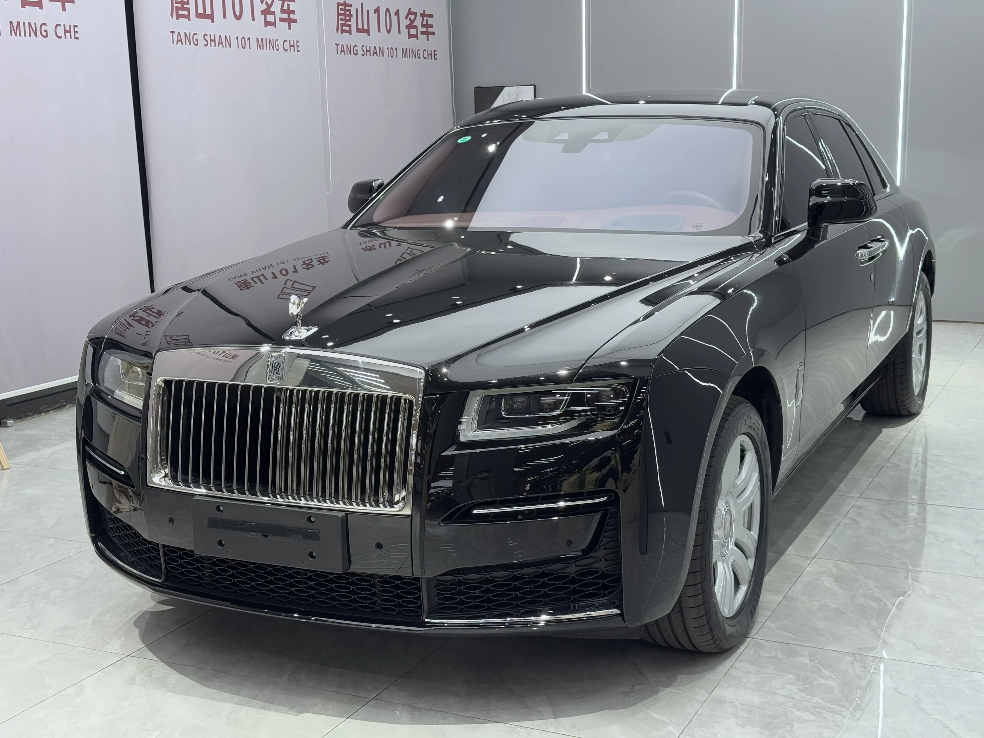 Rolls Royce Ghost  из Китая