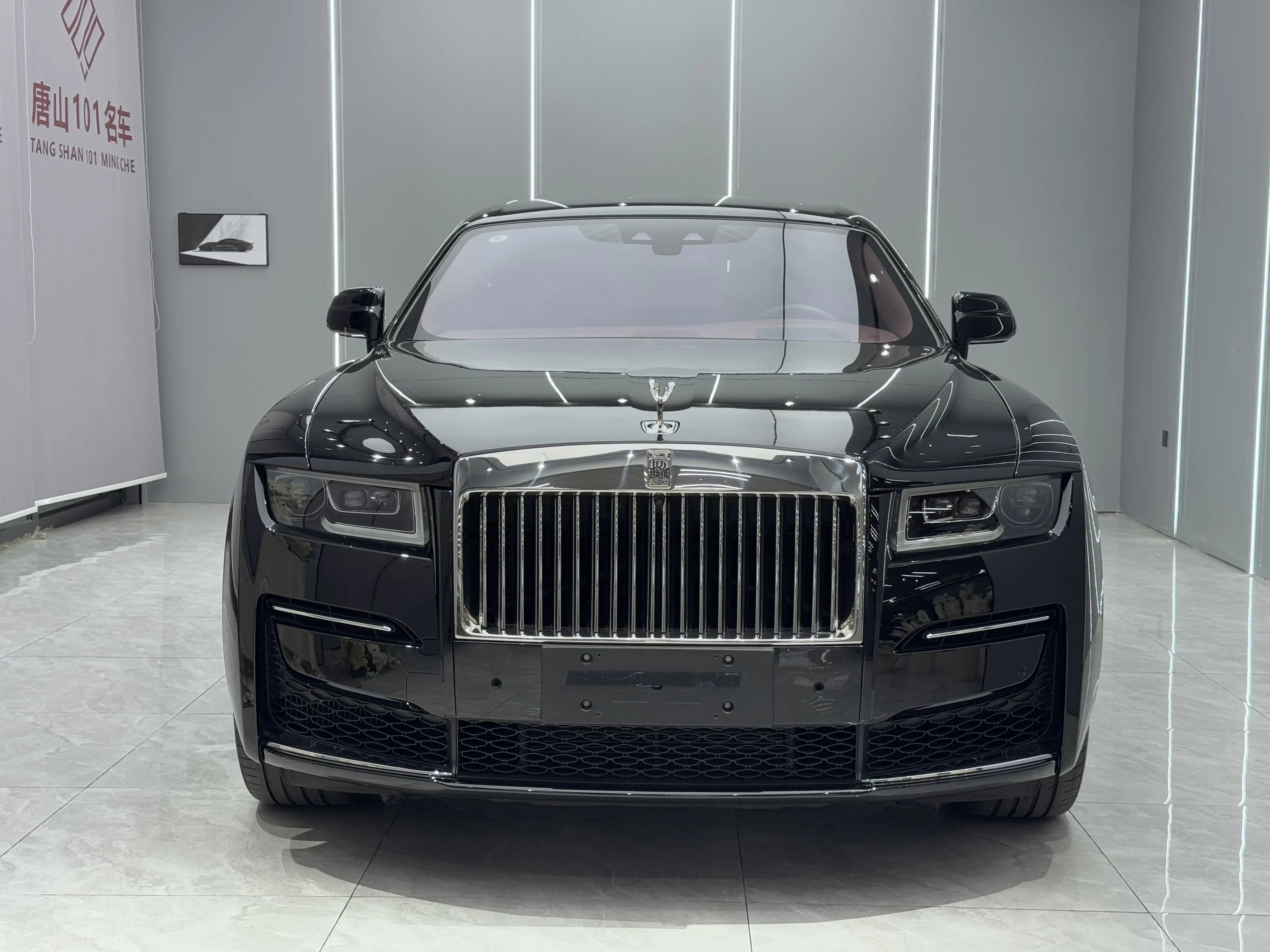 Rolls Royce Ghost  из Китая