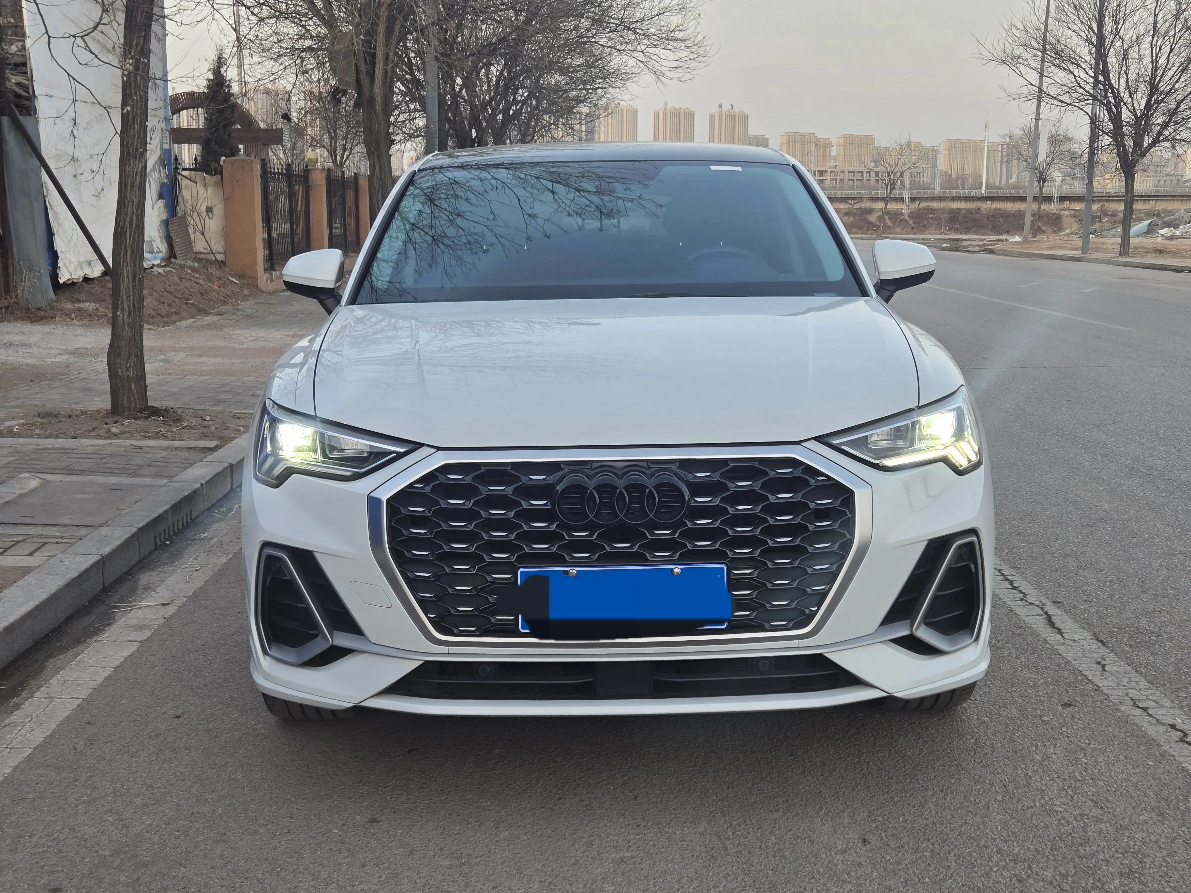 Audi Q3 Sportback  из Китая