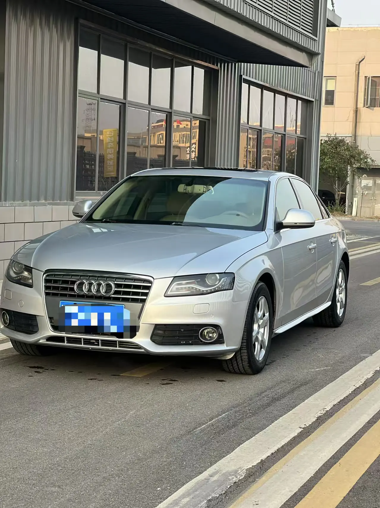 Audi A4L  из Китая