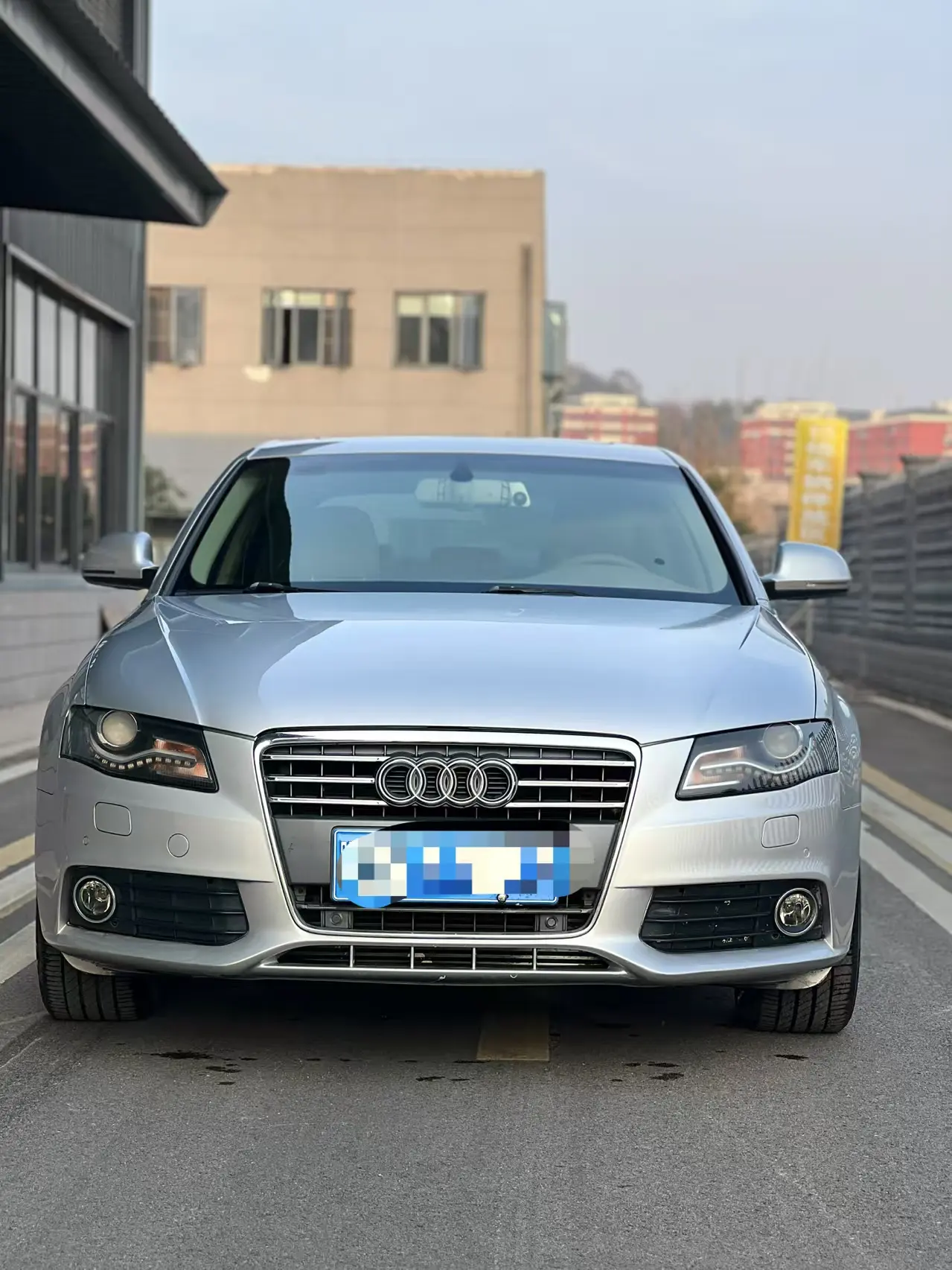 Audi A4L  из Китая