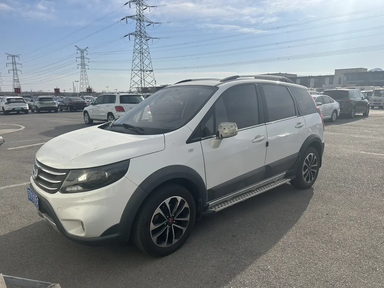 Forthing Jingyi X5  из Китая