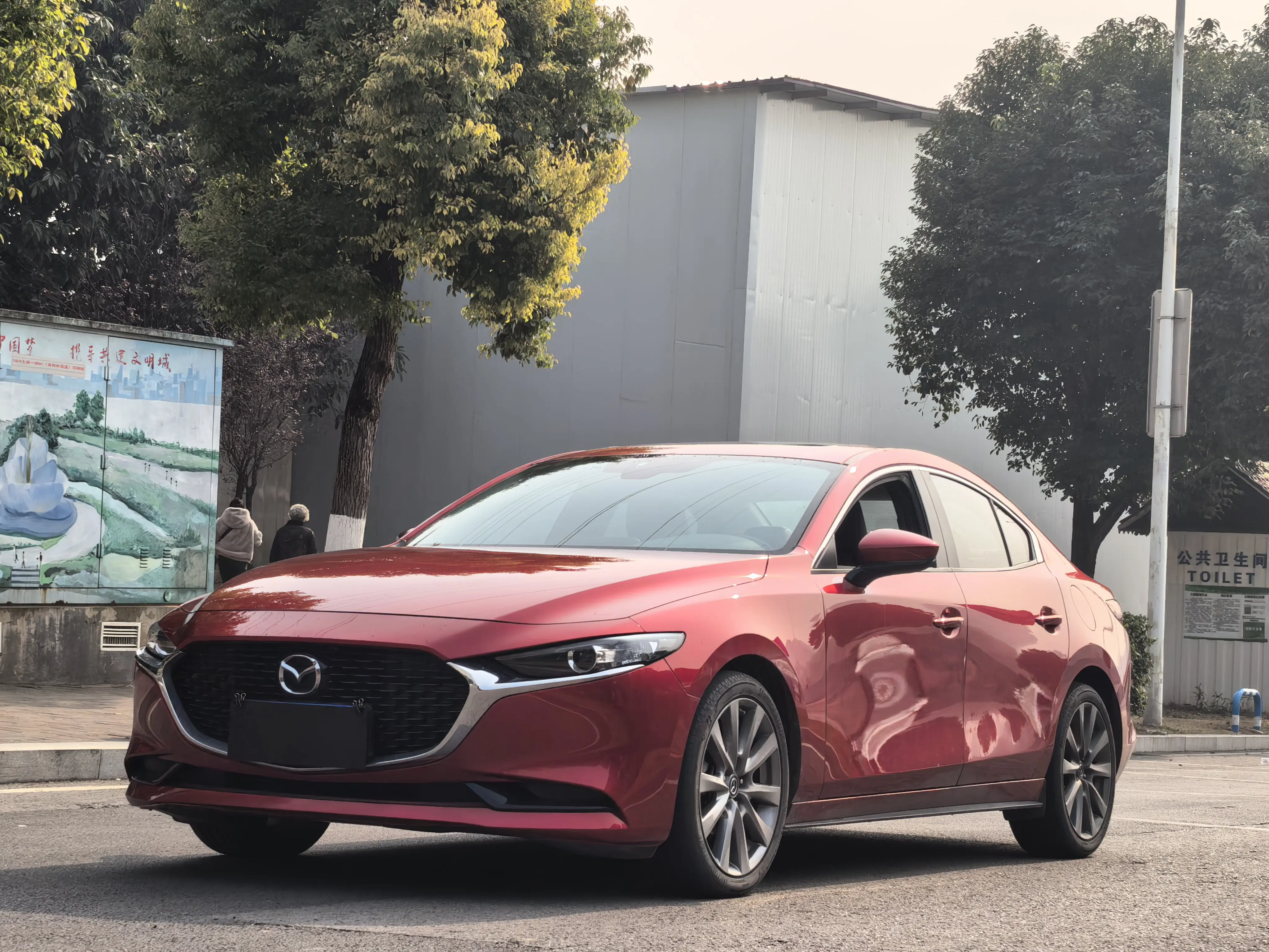 Mazda Axela (Mazda3)  из Китая