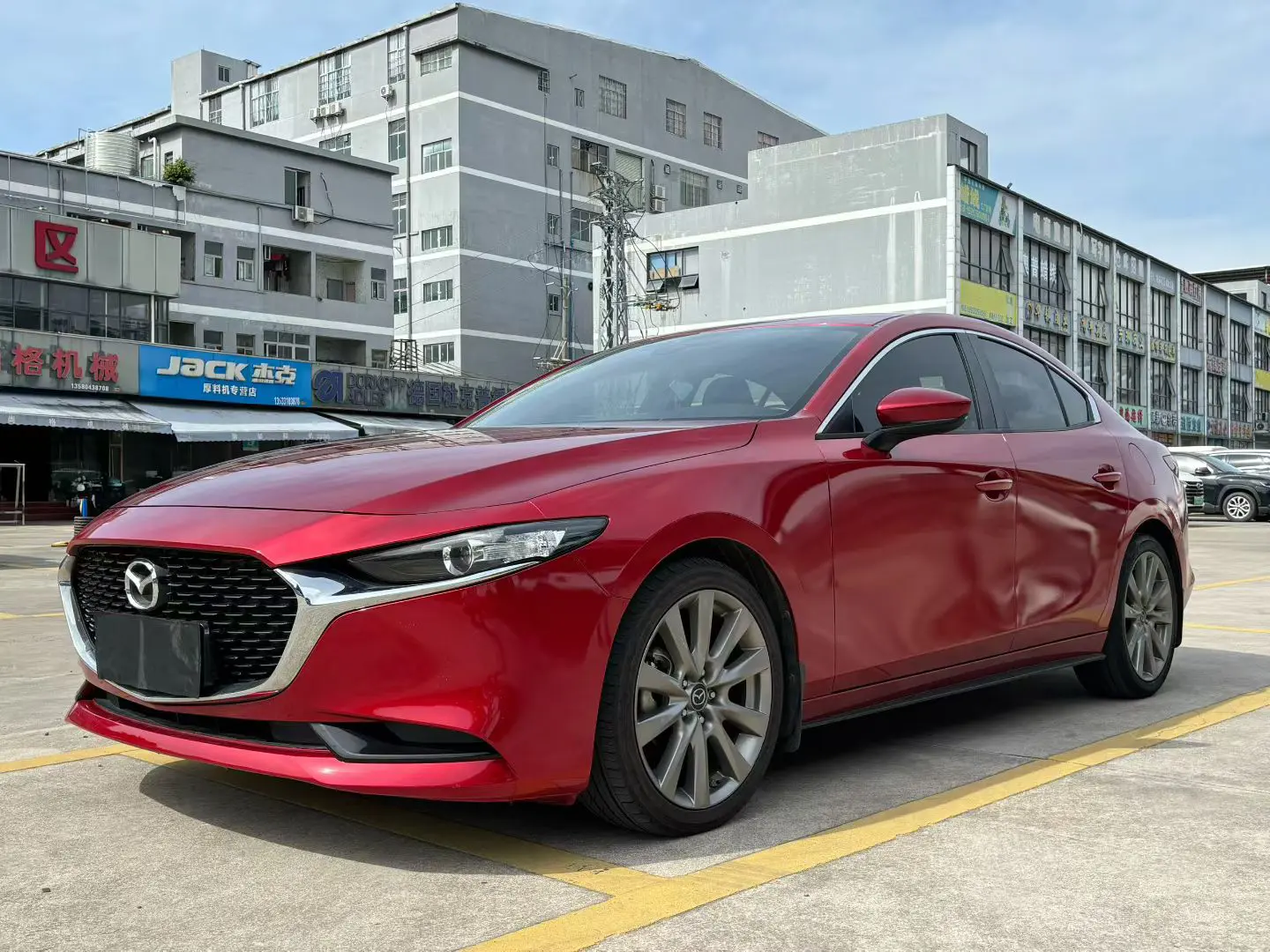 Mazda Axela (Mazda3)  из Китая