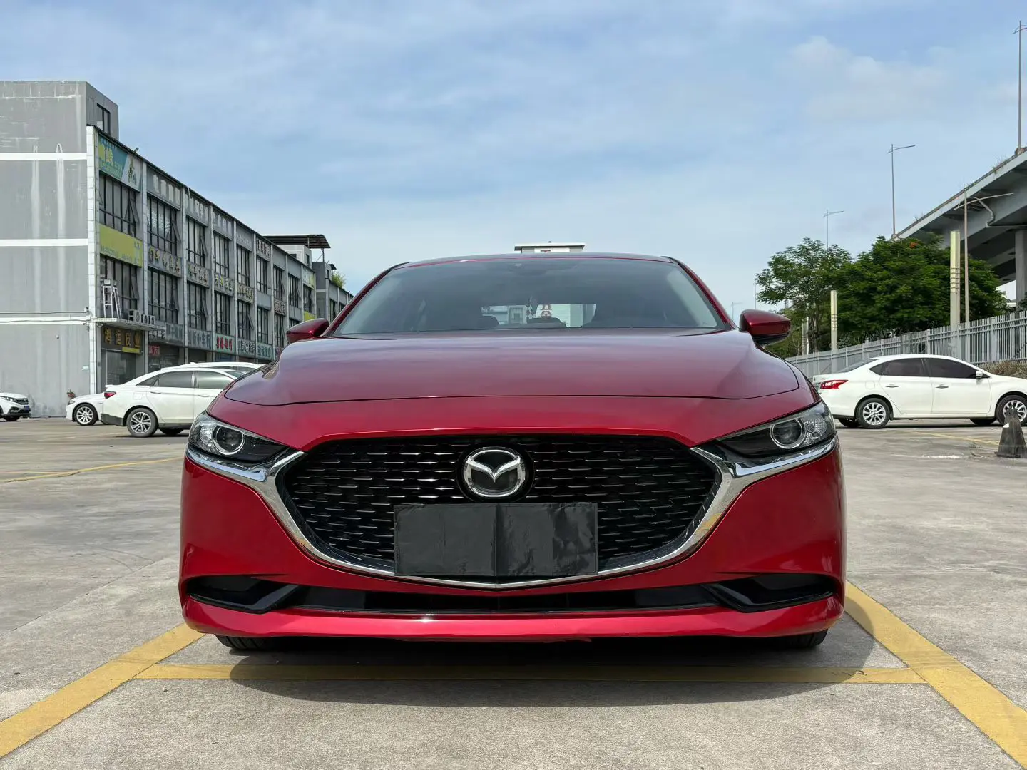 Mazda Axela (Mazda3)  из Китая