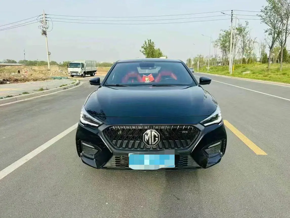 MG 6  из Китая