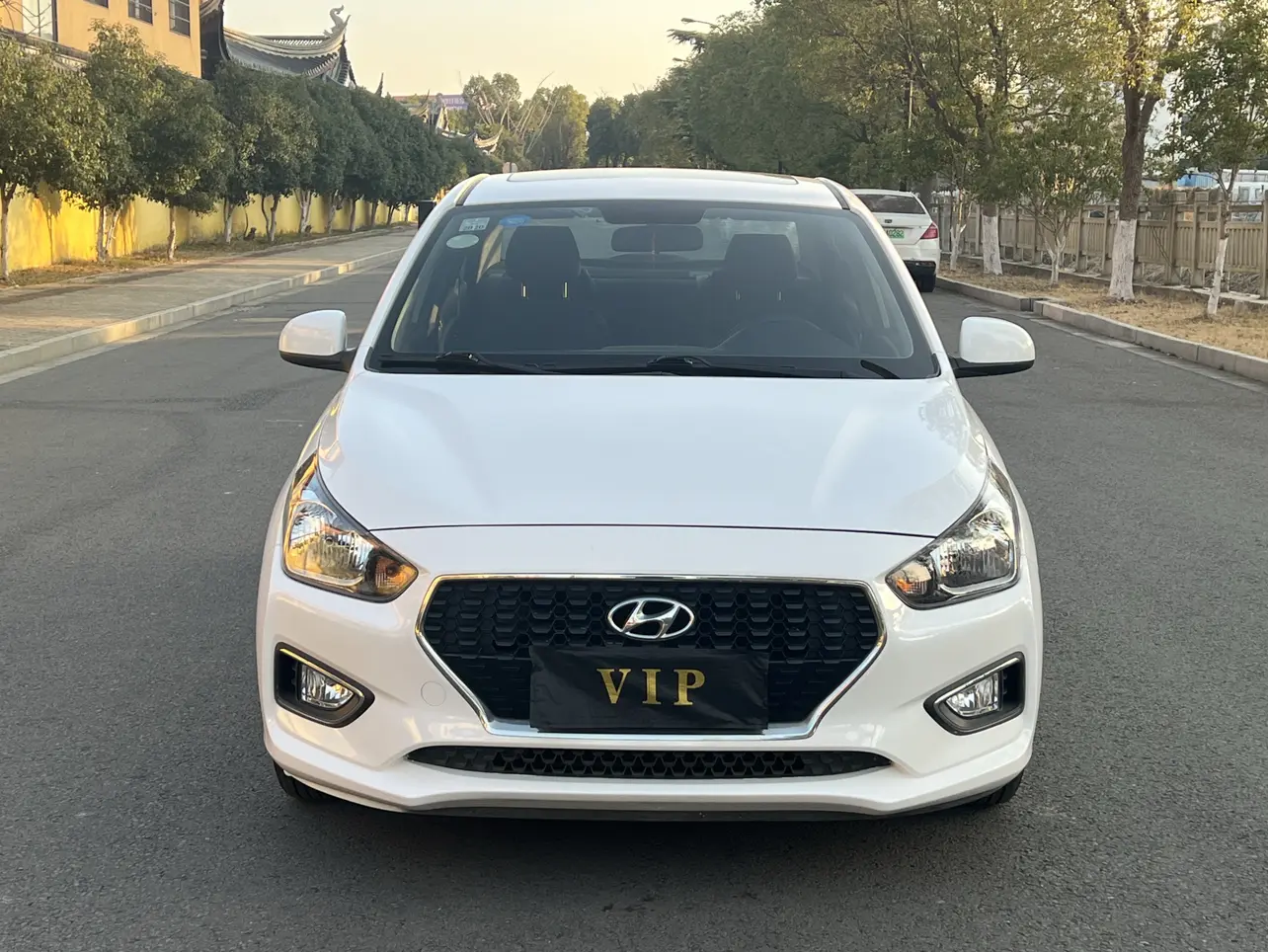 Hyundai Verna (Rena)  из Китая