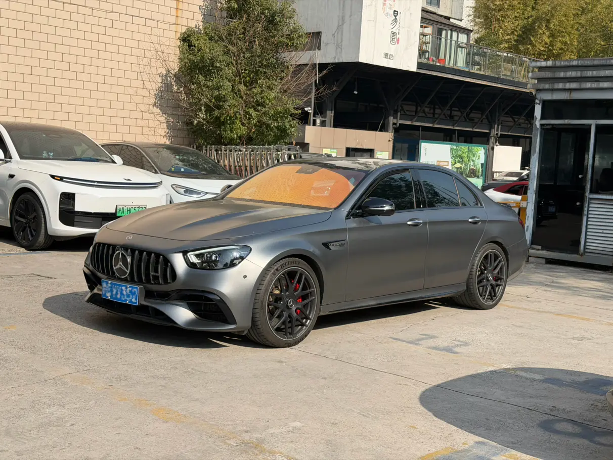 Mercedes-Benz E-Class AMG  из Китая