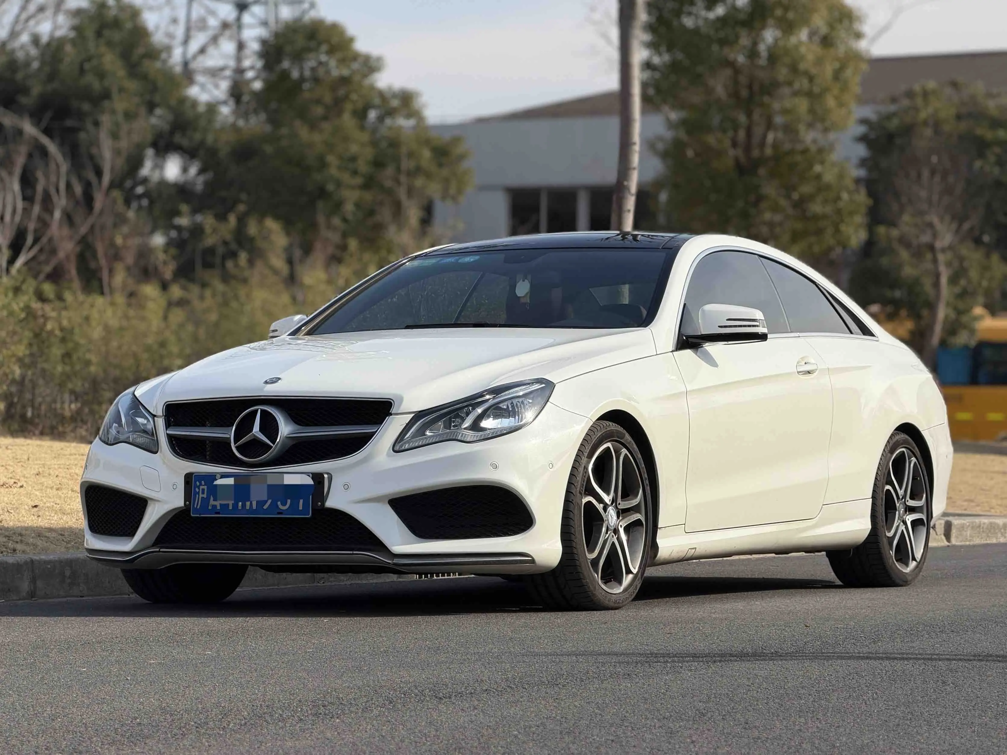 Mercedes-Benz E-Class  из Китая