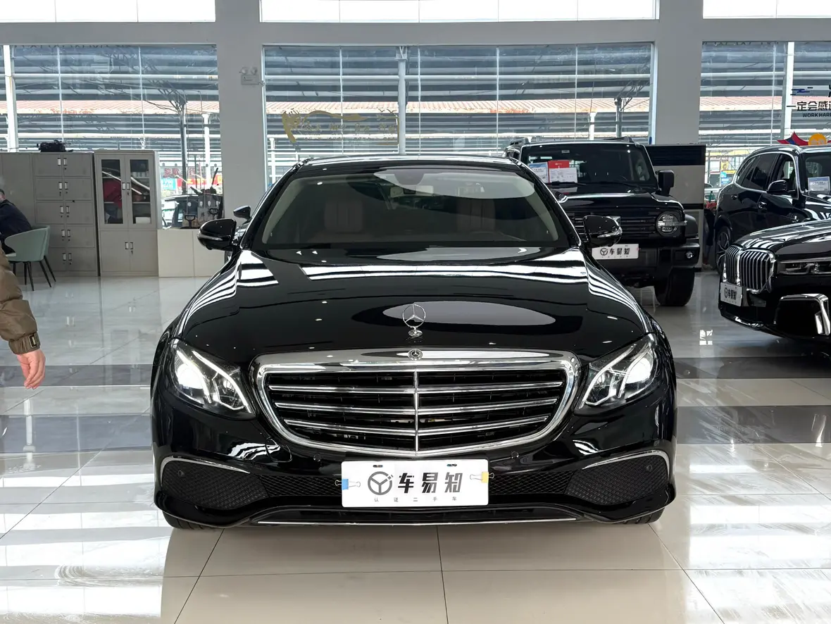 Mercedes-Benz E-Class  из Китая