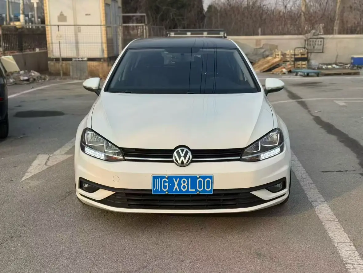 Volkswagen Golf  из Китая