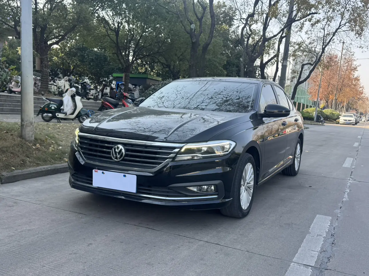 Volkswagen Lavida  из Китая