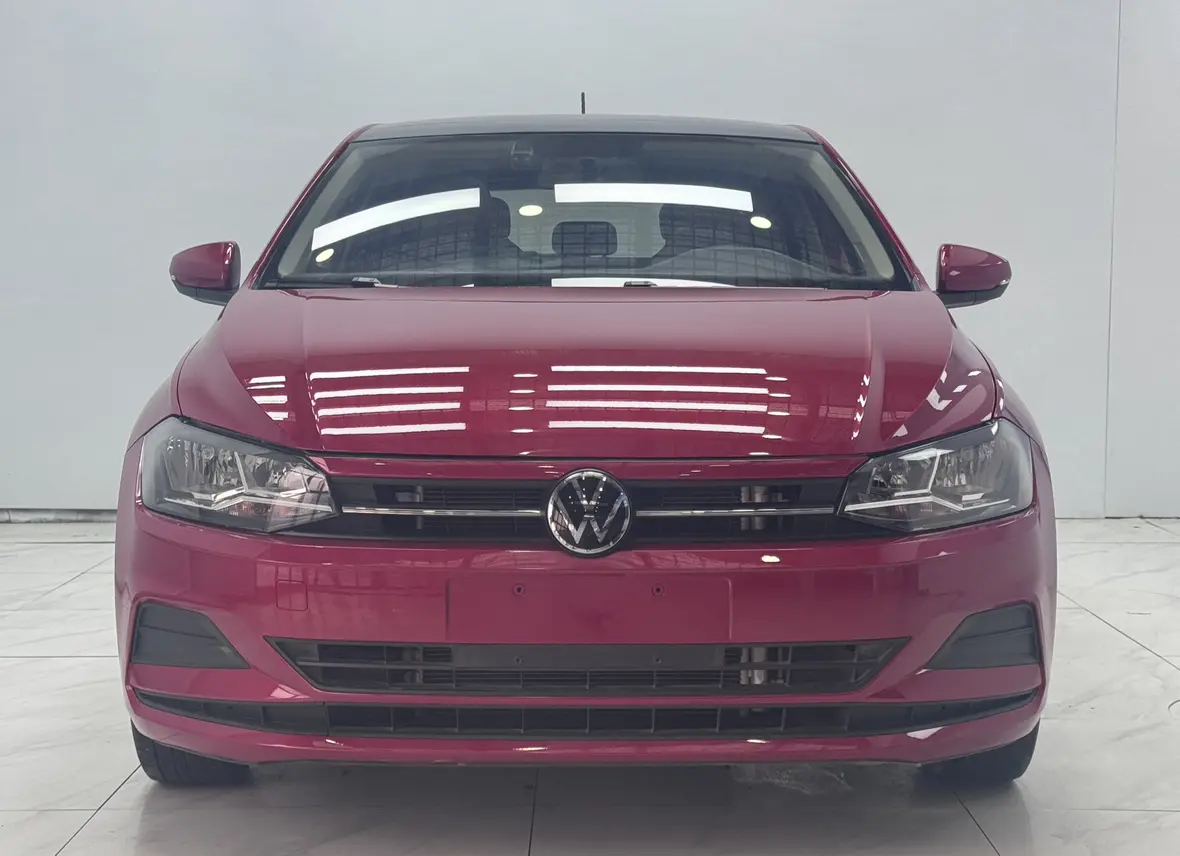 Volkswagen Polo  из Китая