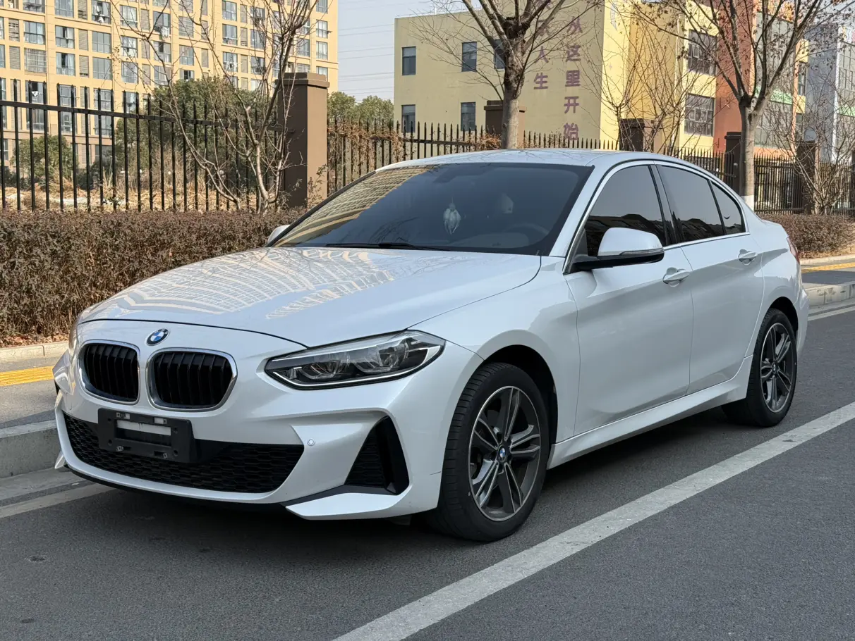 BMW 1 Series  из Китая