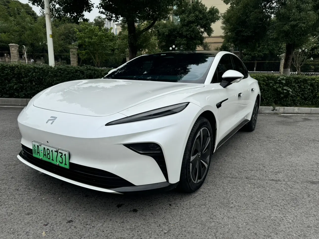 Rising Auto Feifan F7  из Китая