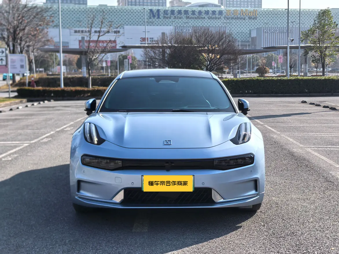 ZEEKR 001  из Китая