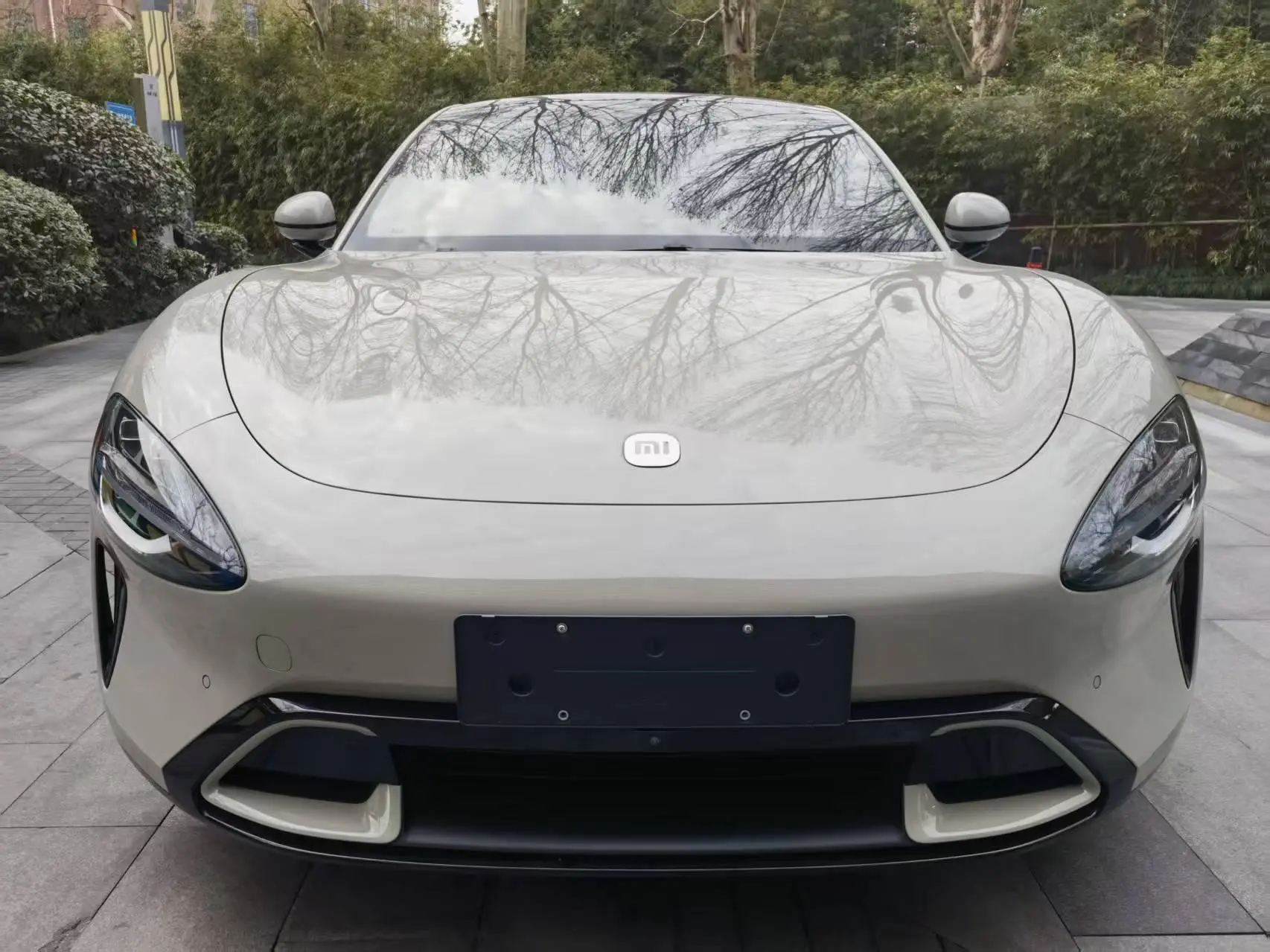 Xiaomi car Xiaomi SU7  из Китая