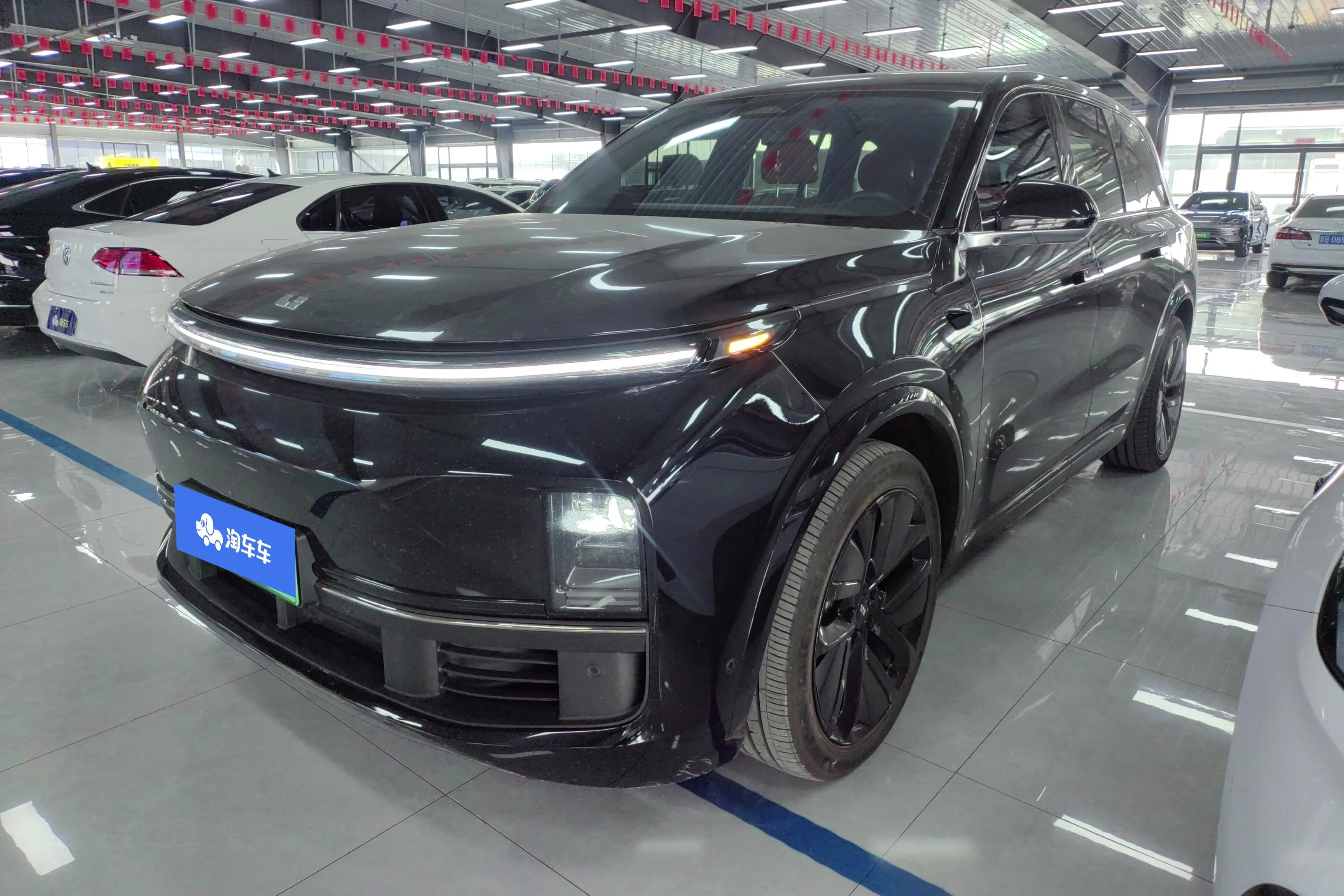 Li L9 (Ideal L9)  из Китая